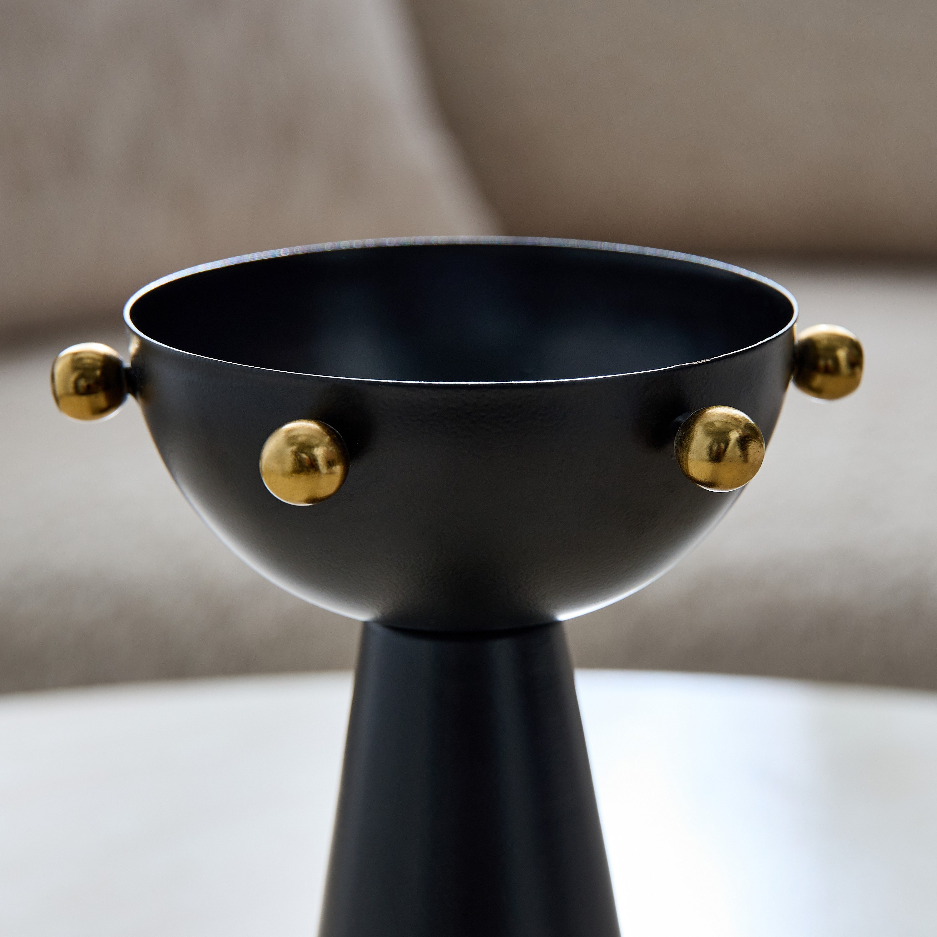 حامل شموع معدن مع خرز من سيرتوزا-hbxlivingroom-decorandaccessories-candleholders-image-3