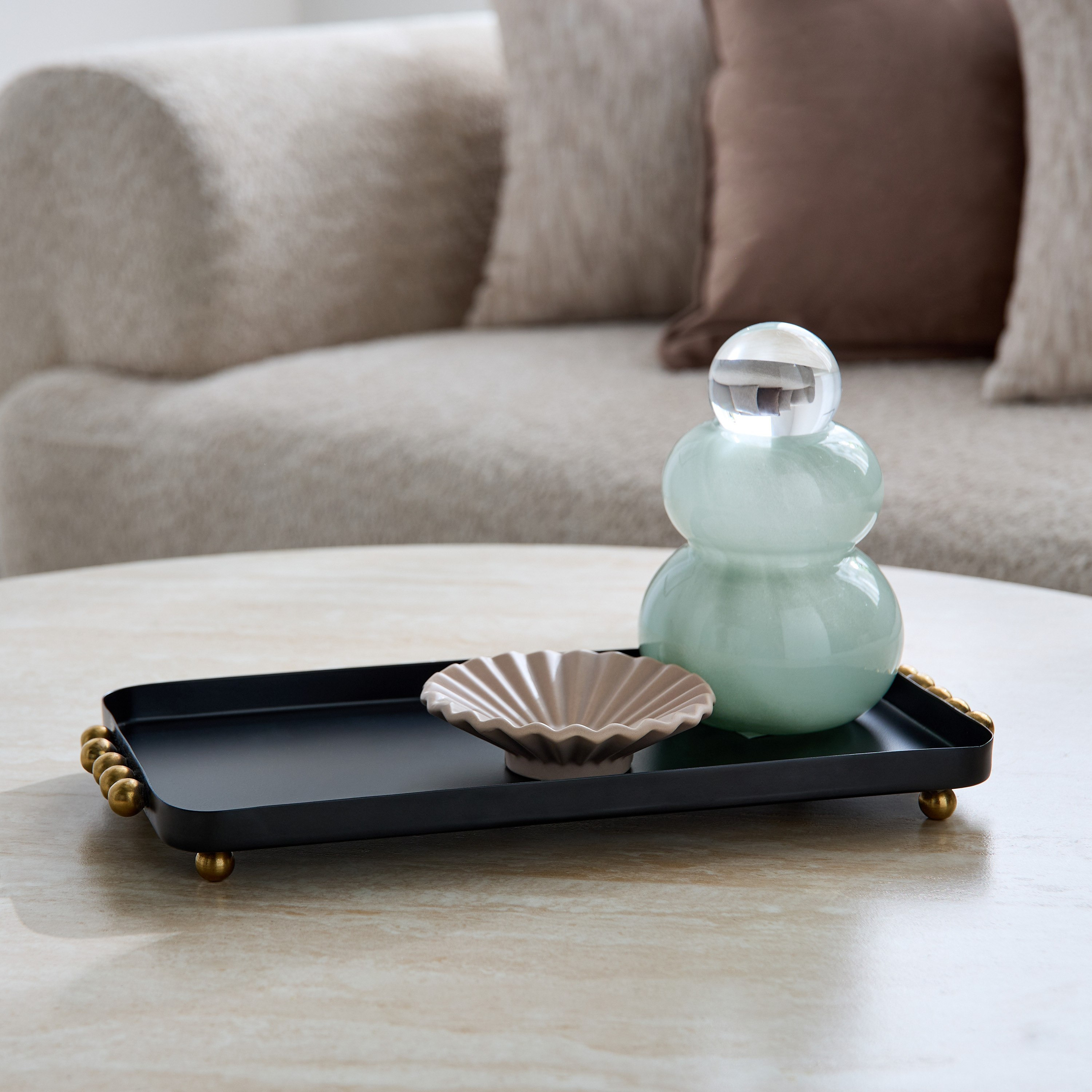 صينية معدن مع خرز من سيرتوزا - 34x16x3 سم-hbxhomeware-hbxdecorandfurnishings-image-1