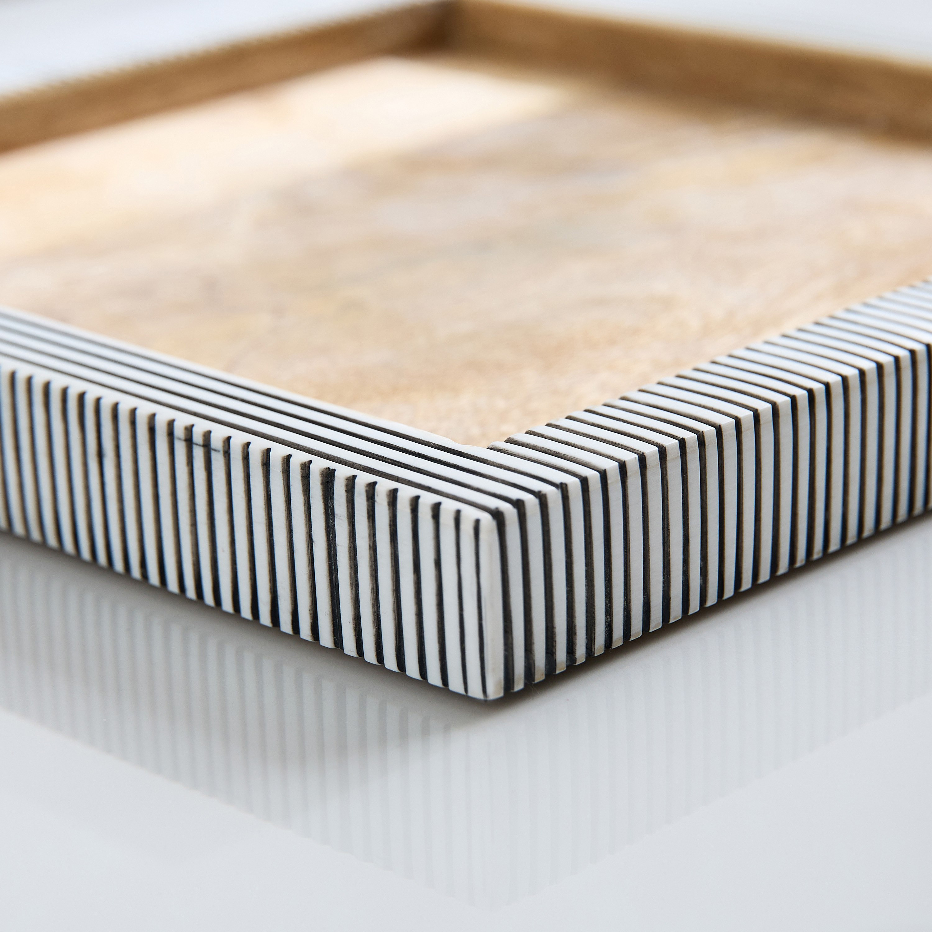 صينية ديكور راتنج فاخر من سيتريا - 25x25x3 سم-PROMO_HB_AE_B1G1_250925-image-4