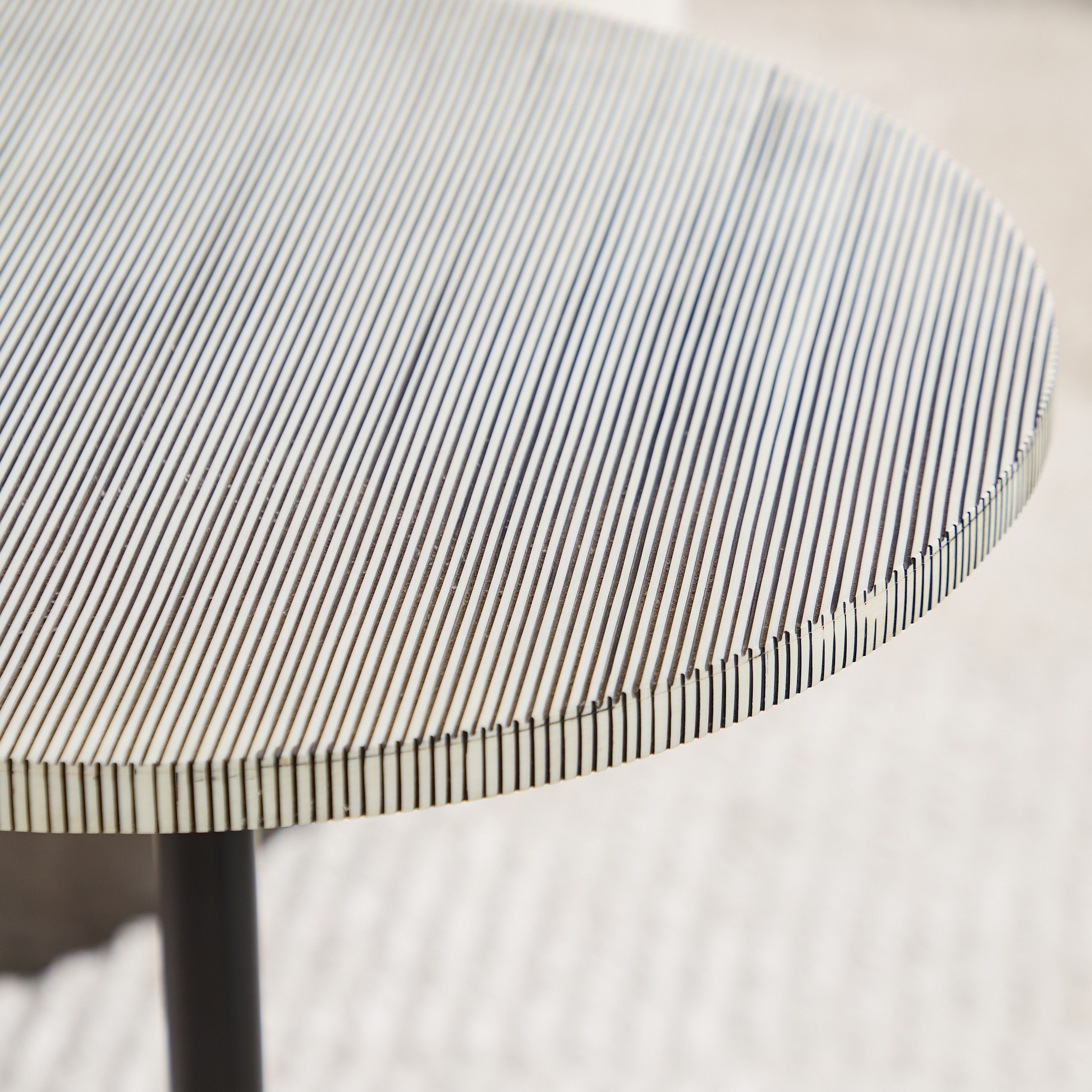 Vendra Cetria Premium Resin Side Table-hbxfurniture-livingroom-endtables-image-3