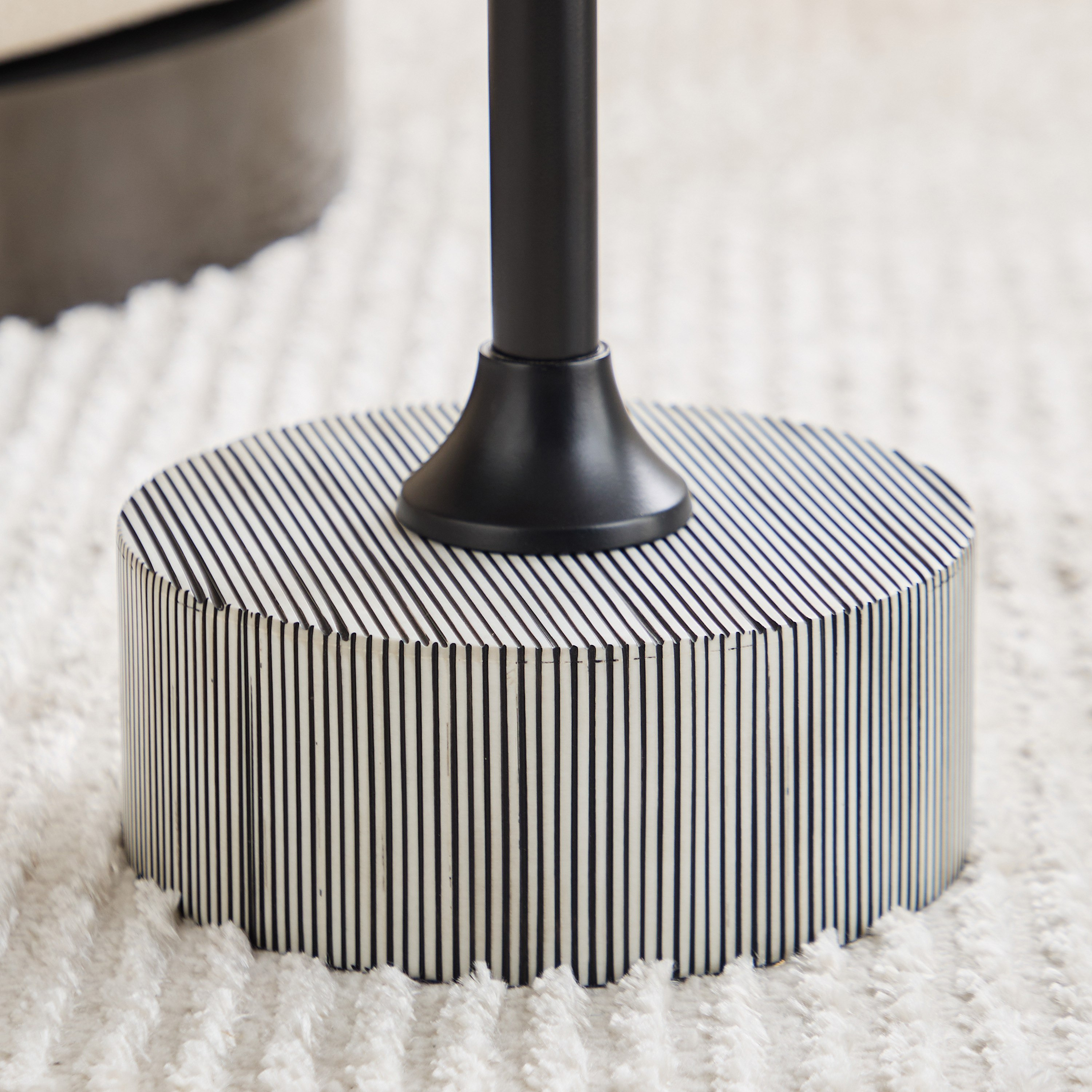 Vendra Cetria Premium Resin Side Table-hbxfurniture-livingroom-endtables-image-4