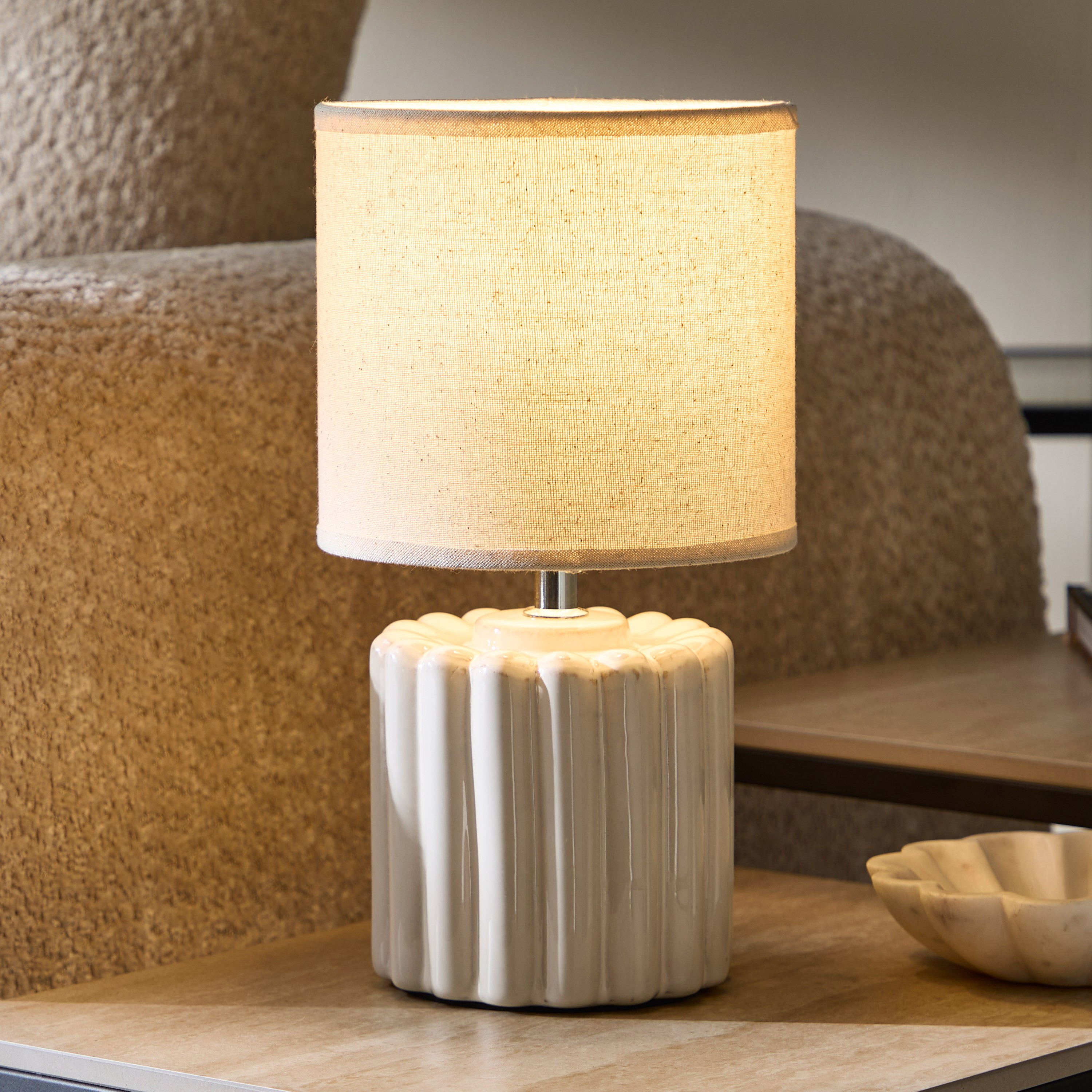 مصباح طاولة سيراميك مع غطاء من إمزي - 31 سم-hbxlivingroom-lighting-tablelamps-image-2