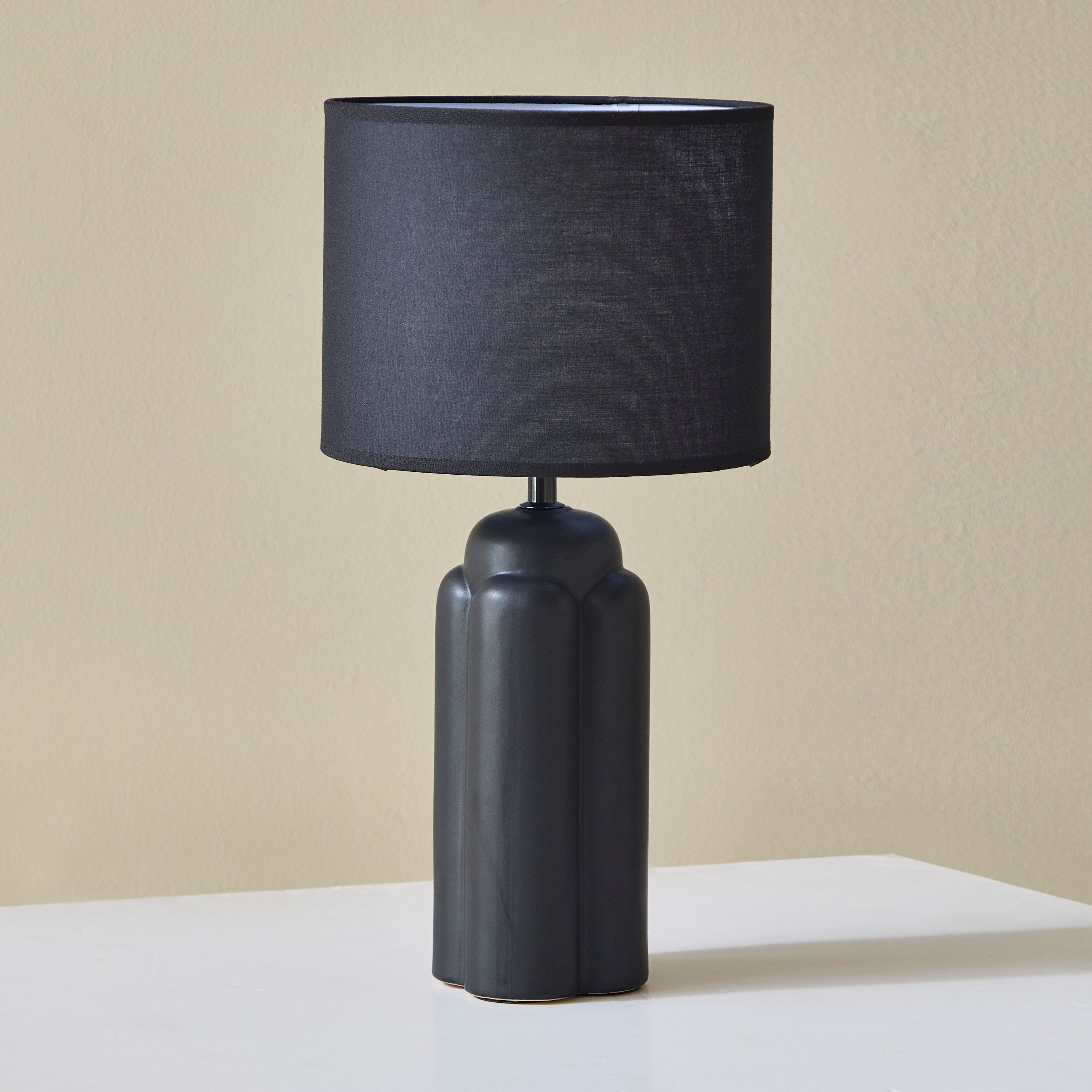 Emzie Ceramic Table Lamp with Shade - 44 cm-hbxlivingroom-lighting-tablelamps-image-4