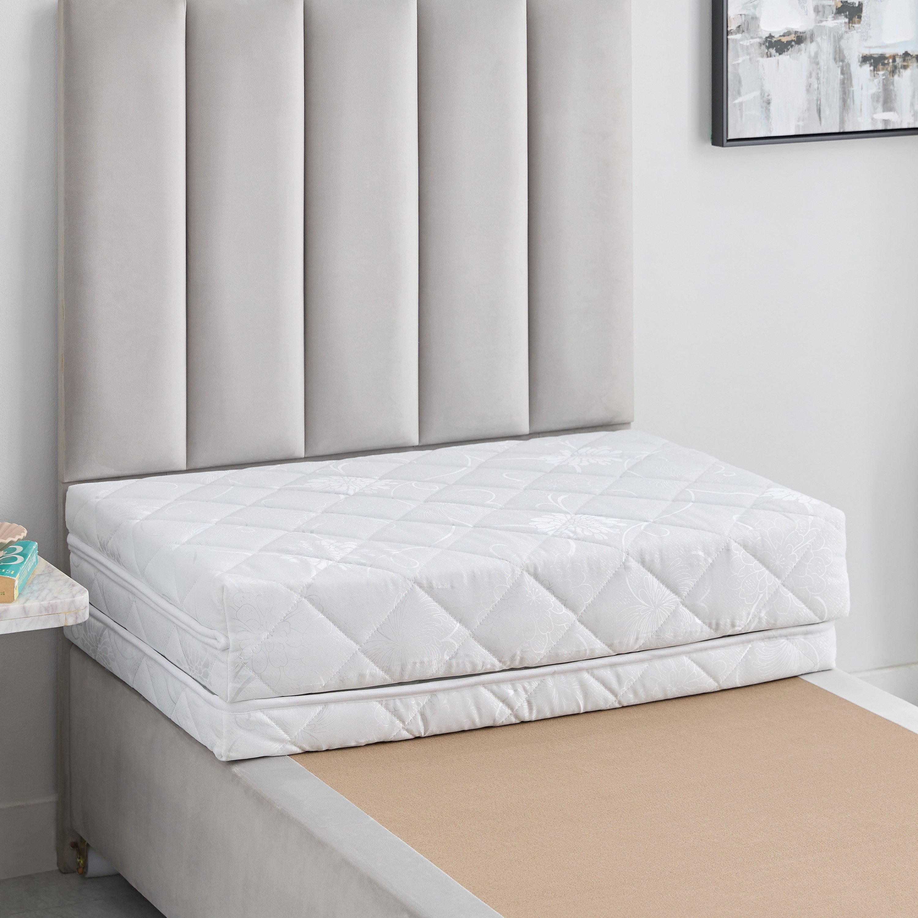 Luno Como Medicated Trifold Firm Rebonded Foam Single Mattress - 90x180x7 cm-hbxfurniture-bedroom-mattresses-single-image-3