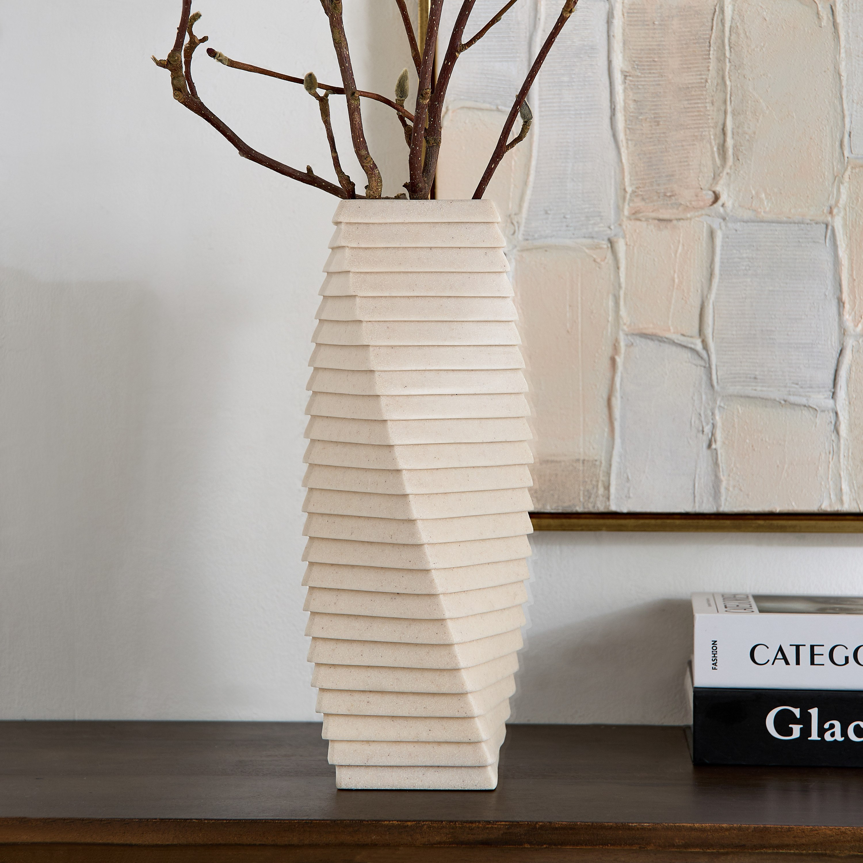 مزهرية مضلعة من سيلتون - 12x12x30 سم-hbxbedroom-decorandaccessories-vases-image-1