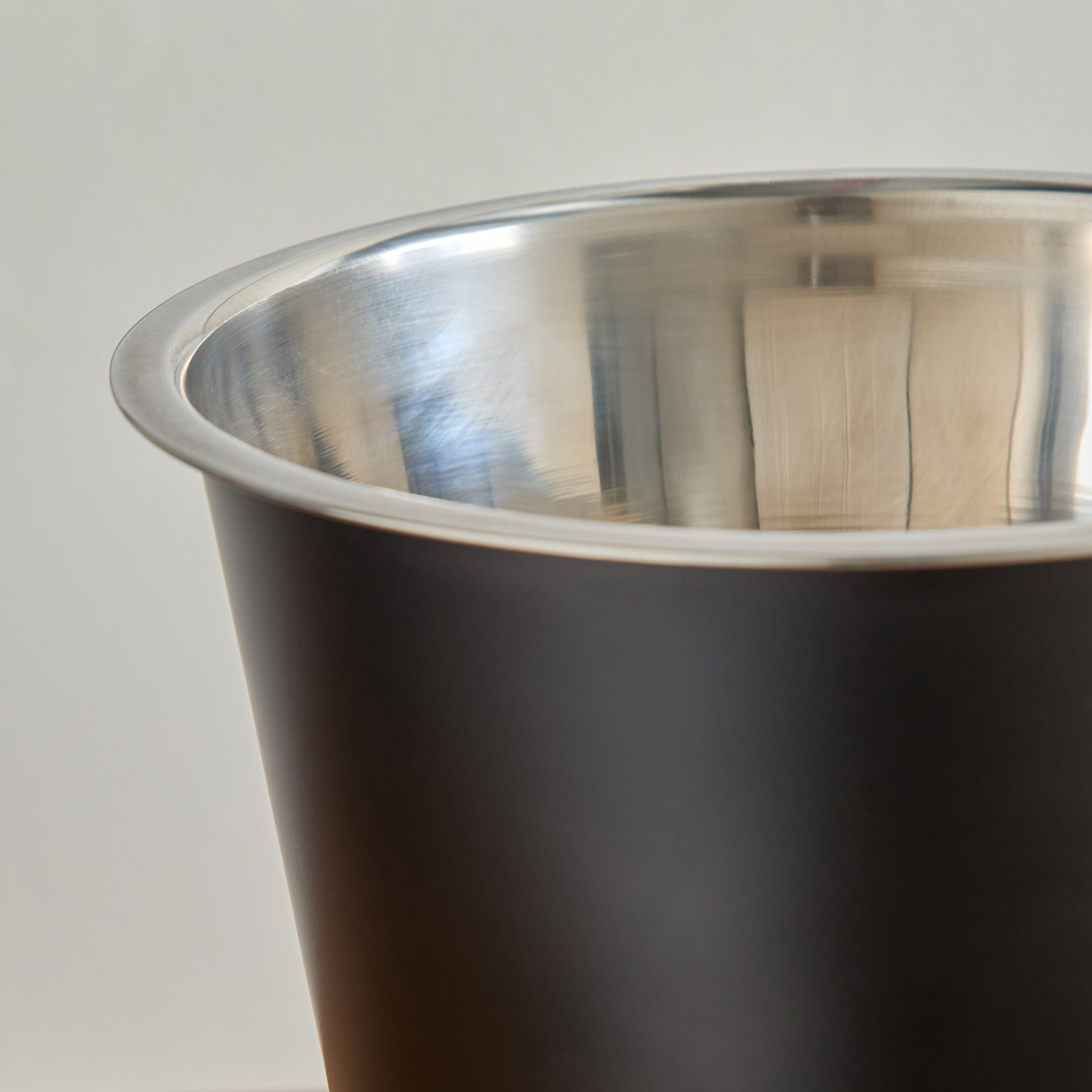 دلو شمبانيا من كراون-hbxhomeware-diningandtabletop-baraccessories-image-3