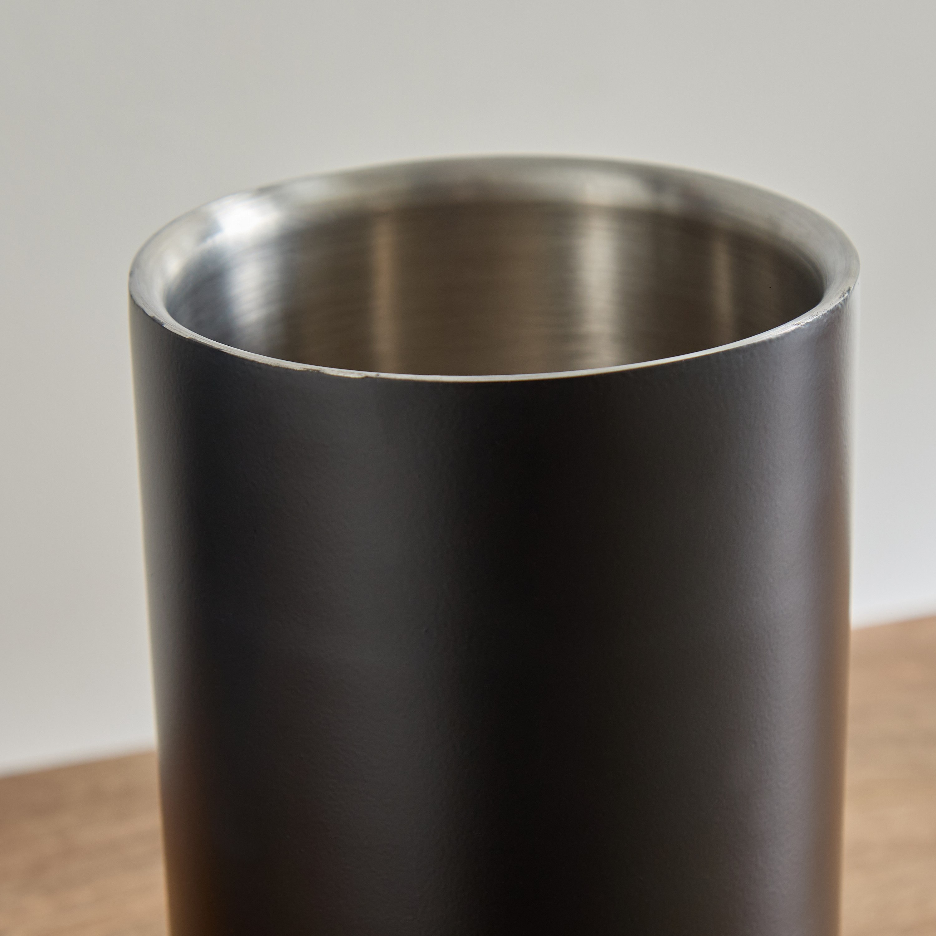 Crown Wine Cooler-hbxhomeware-diningandtabletop-baraccessories-image-3