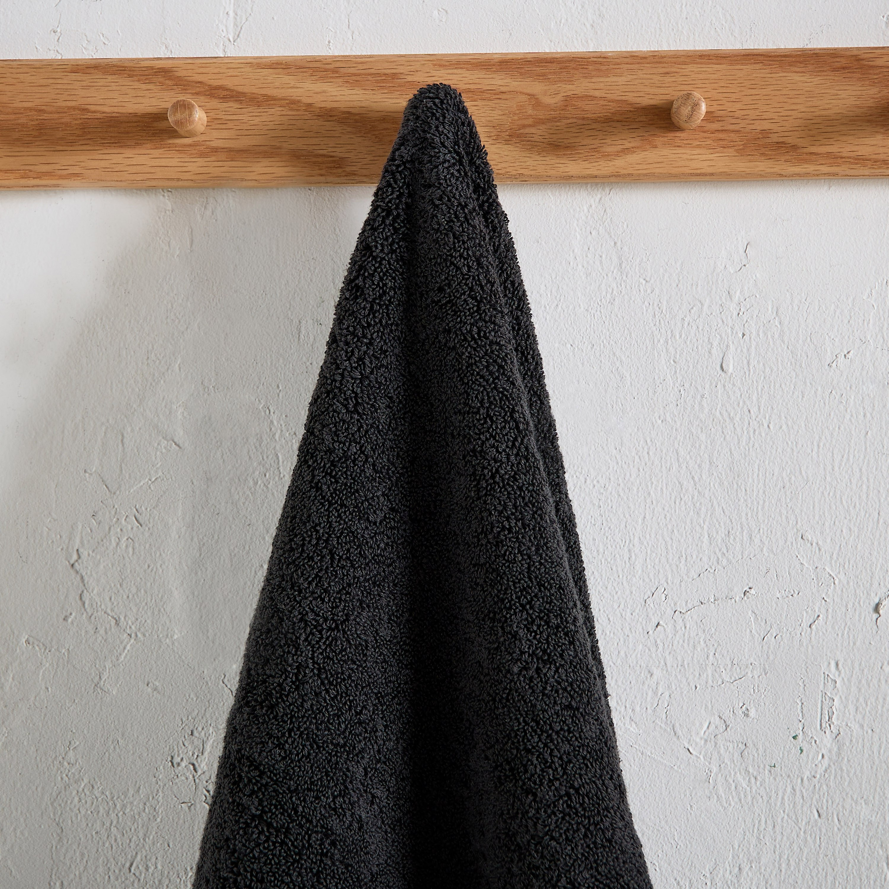 منشفة يد من إير ريتش - 50x90 سم-hbxbathroom-bathroomtextiles-image-2
