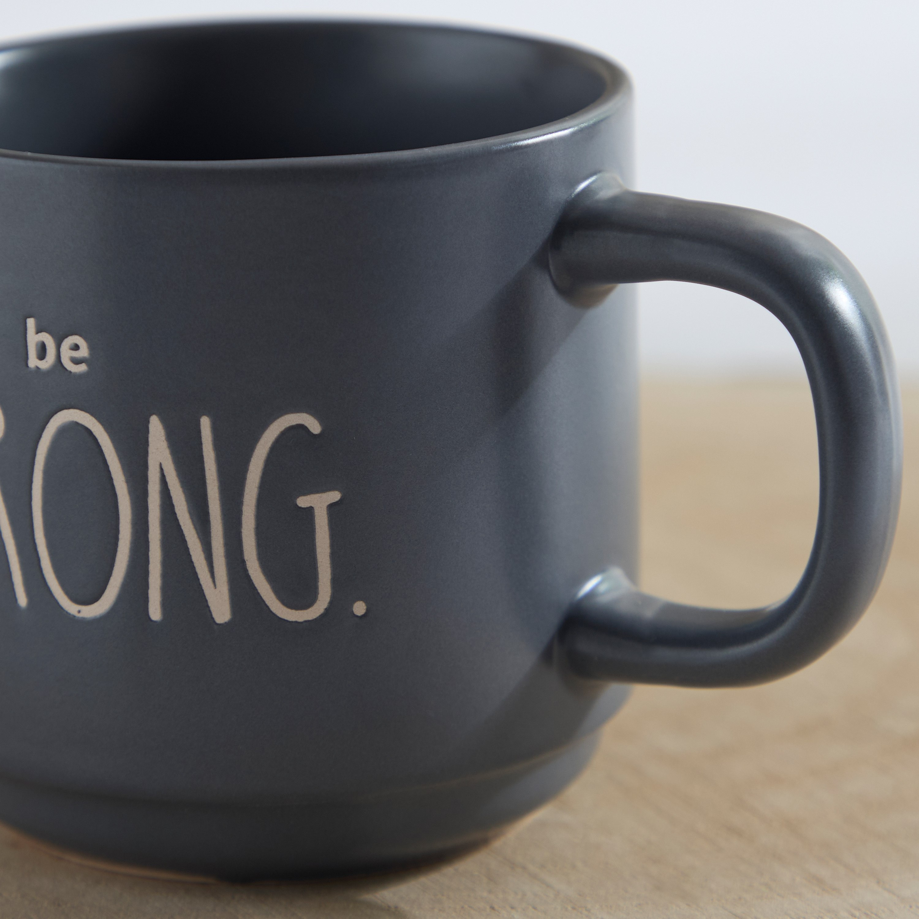 Malden Stoneware Be Strong Mug - 408 ml-hbxhomeware-diningandtabletop-coffeeandteasets-image-3
