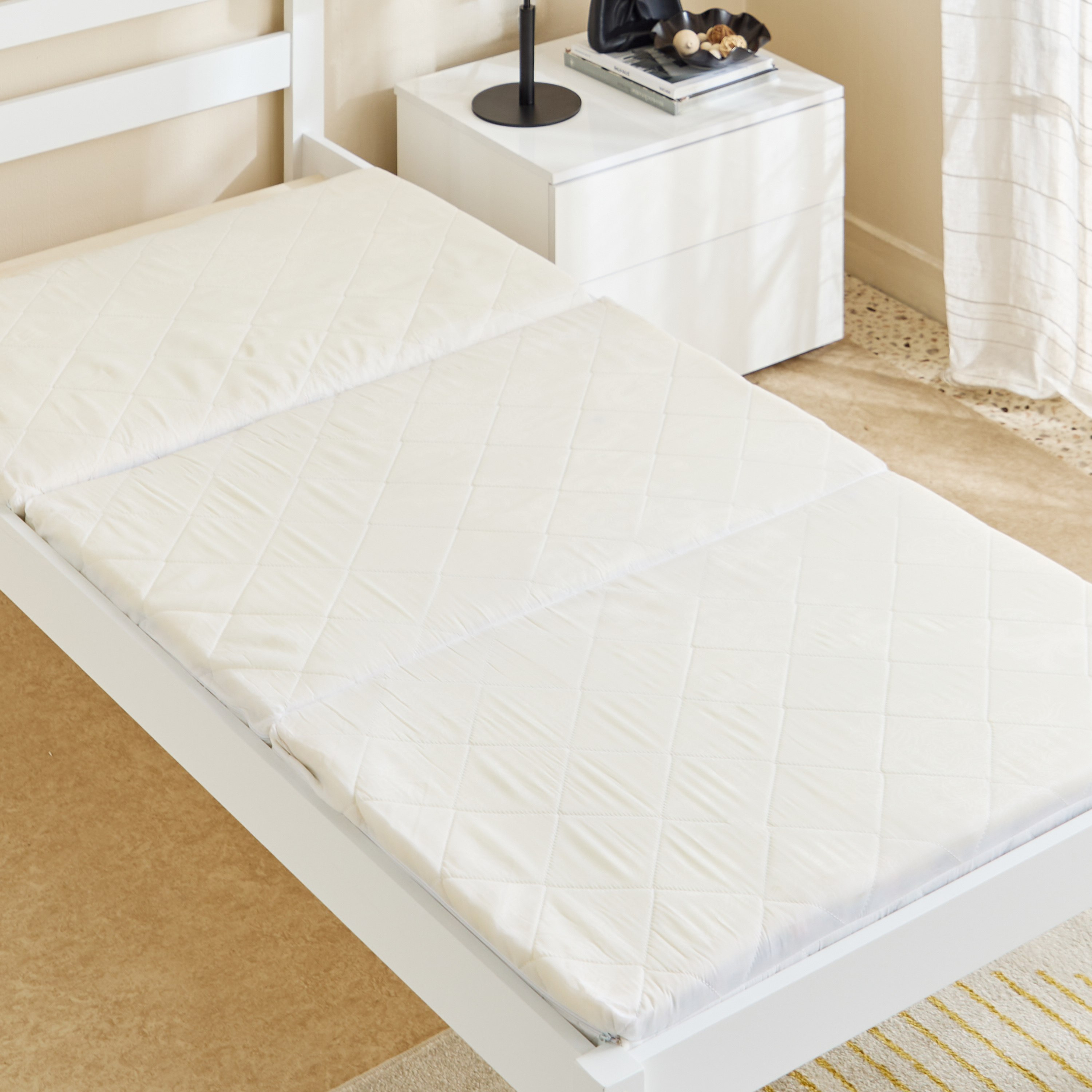 Luno Como Medicated TriFold Firm Core Rebonded Foam Single Mattress - 90x180x7 cm-PROMO_HB_KSA_HBX10_190925-image-4