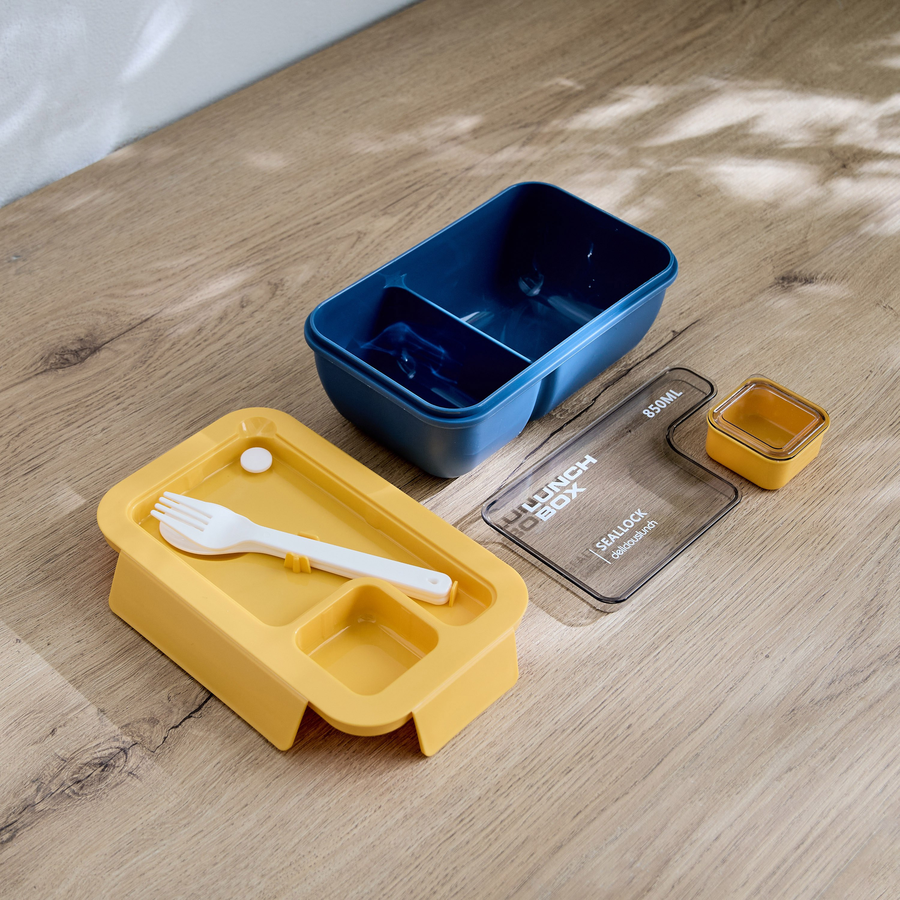 Ezra Rectangular Lunch Box with Spoon and Fork - 850 ml-hbxhomeware-hbxkidsandyouth-image-2