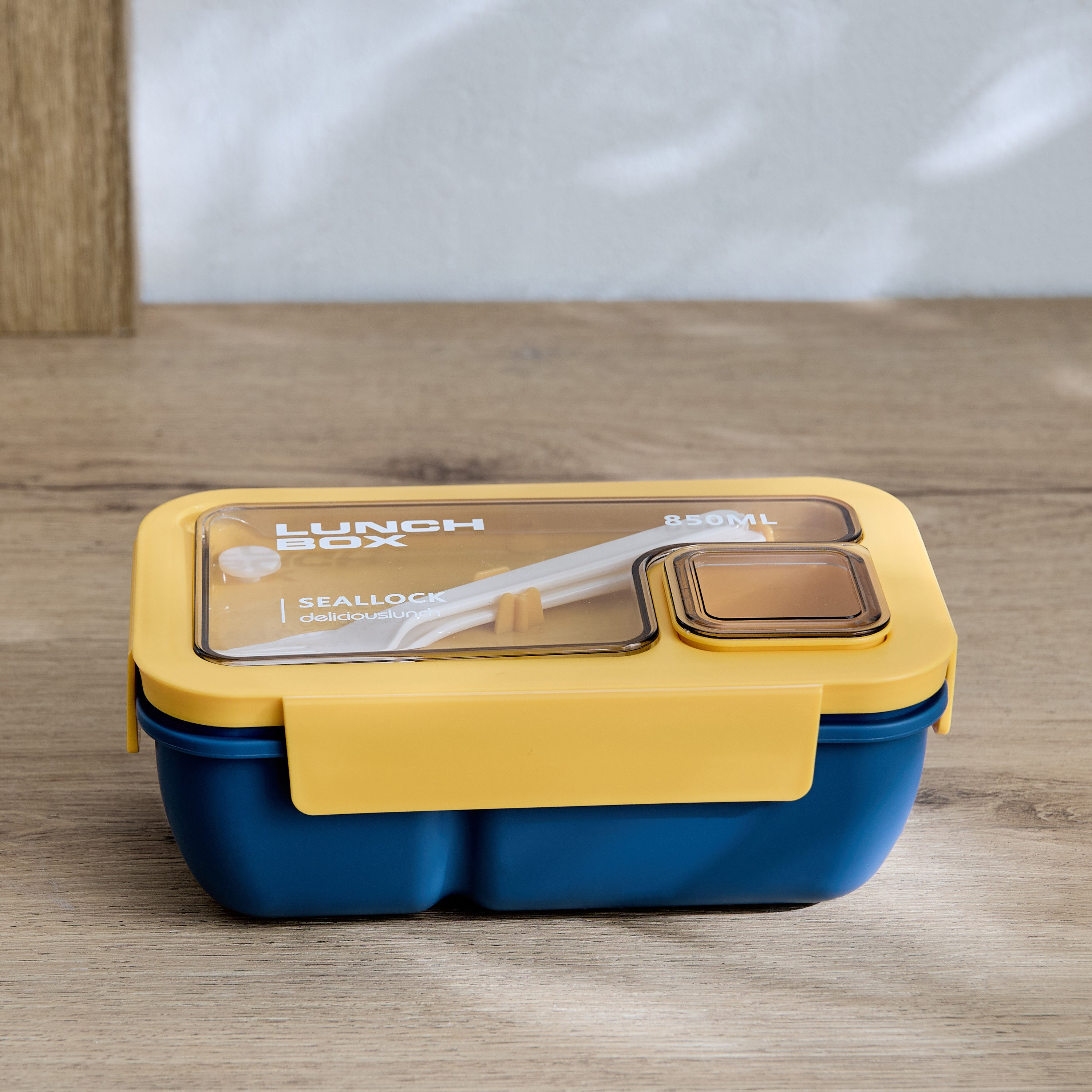Ezra Rectangular Lunch Box with Spoon and Fork - 850 ml-hbxhomeware-hbxkidsandyouth-image-3