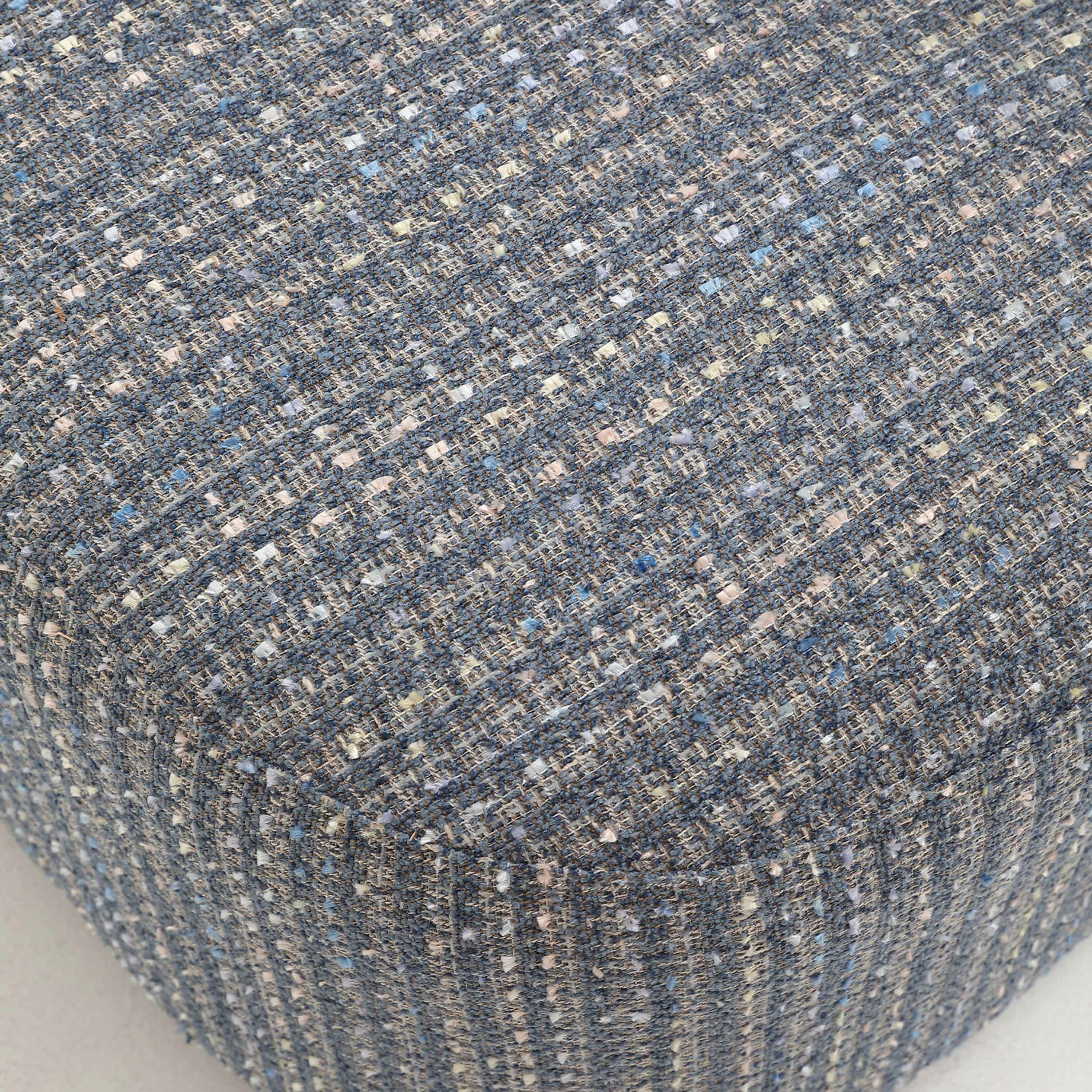 Sienna Fabric Accent Chair-hbxlivingroom-sofasandarmchairs-easychairs-image-6