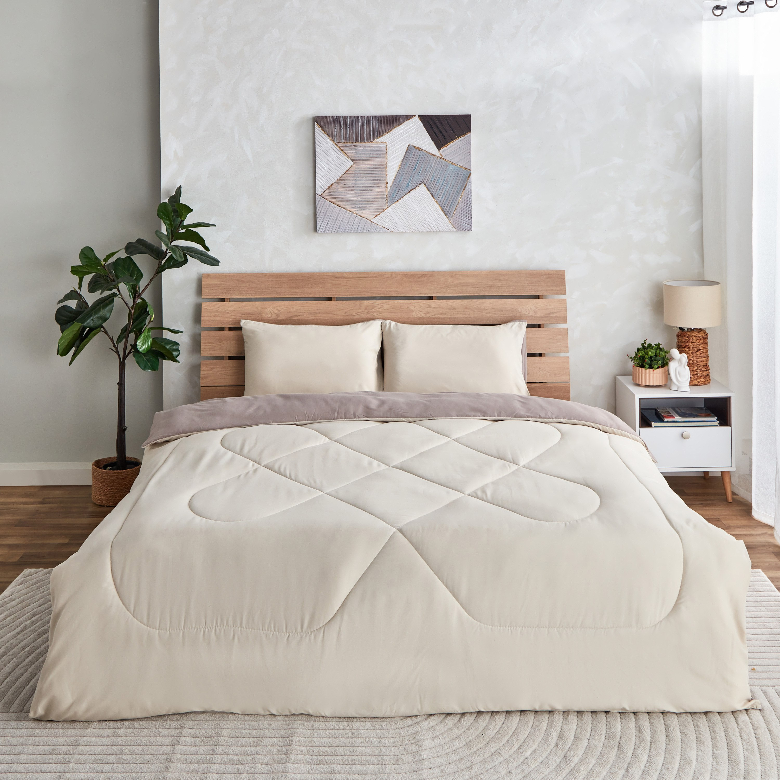 Derby 3-Piece Reversible Microfiber Queen Comforter Set - 200x230 cm-PROMO_HB_AE_B1G1_250925-image-2