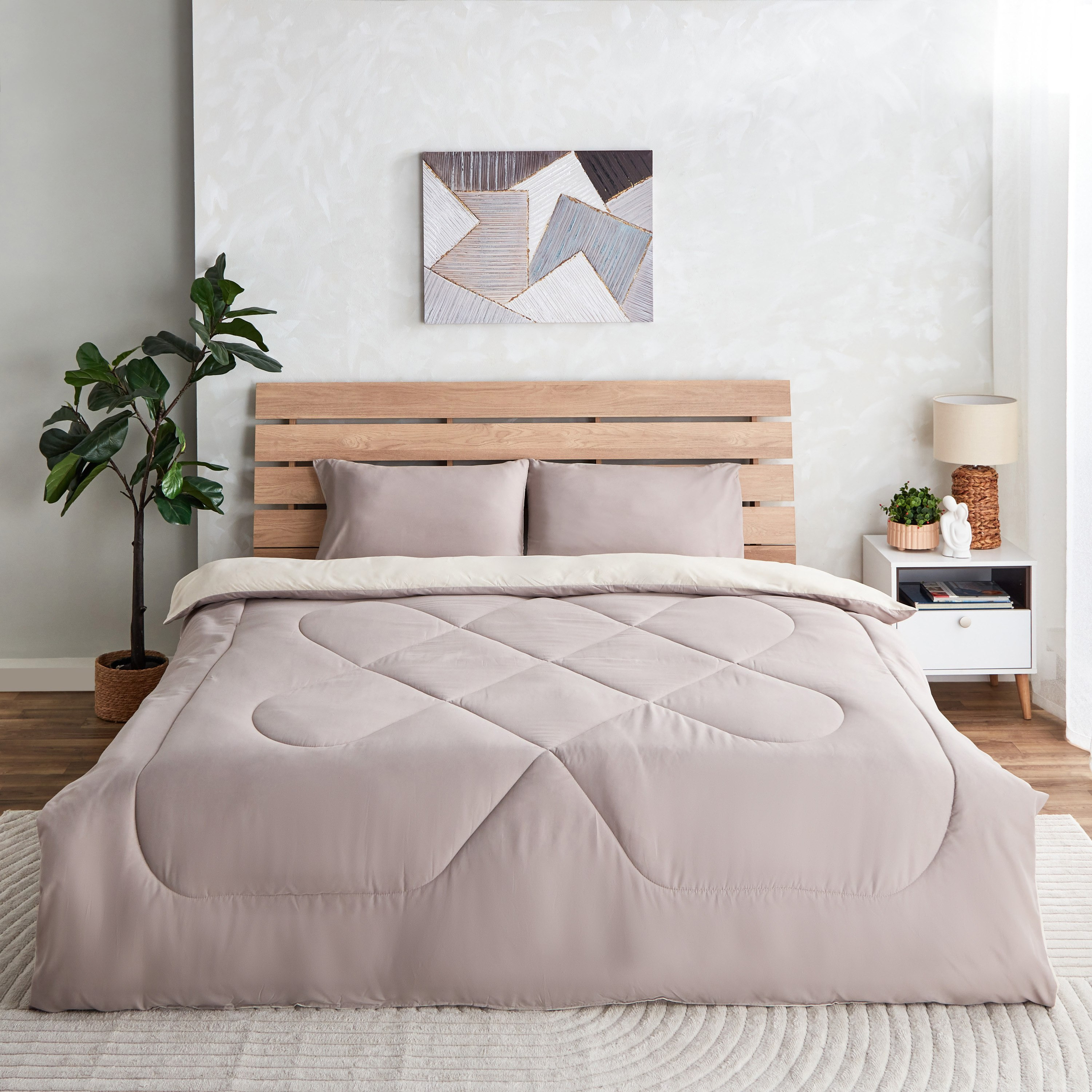 Derby 3-Piece Reversible Microfiber Queen Comforter Set - 200x230 cm-PROMO_HB_AE_B1G1_250925-image-3