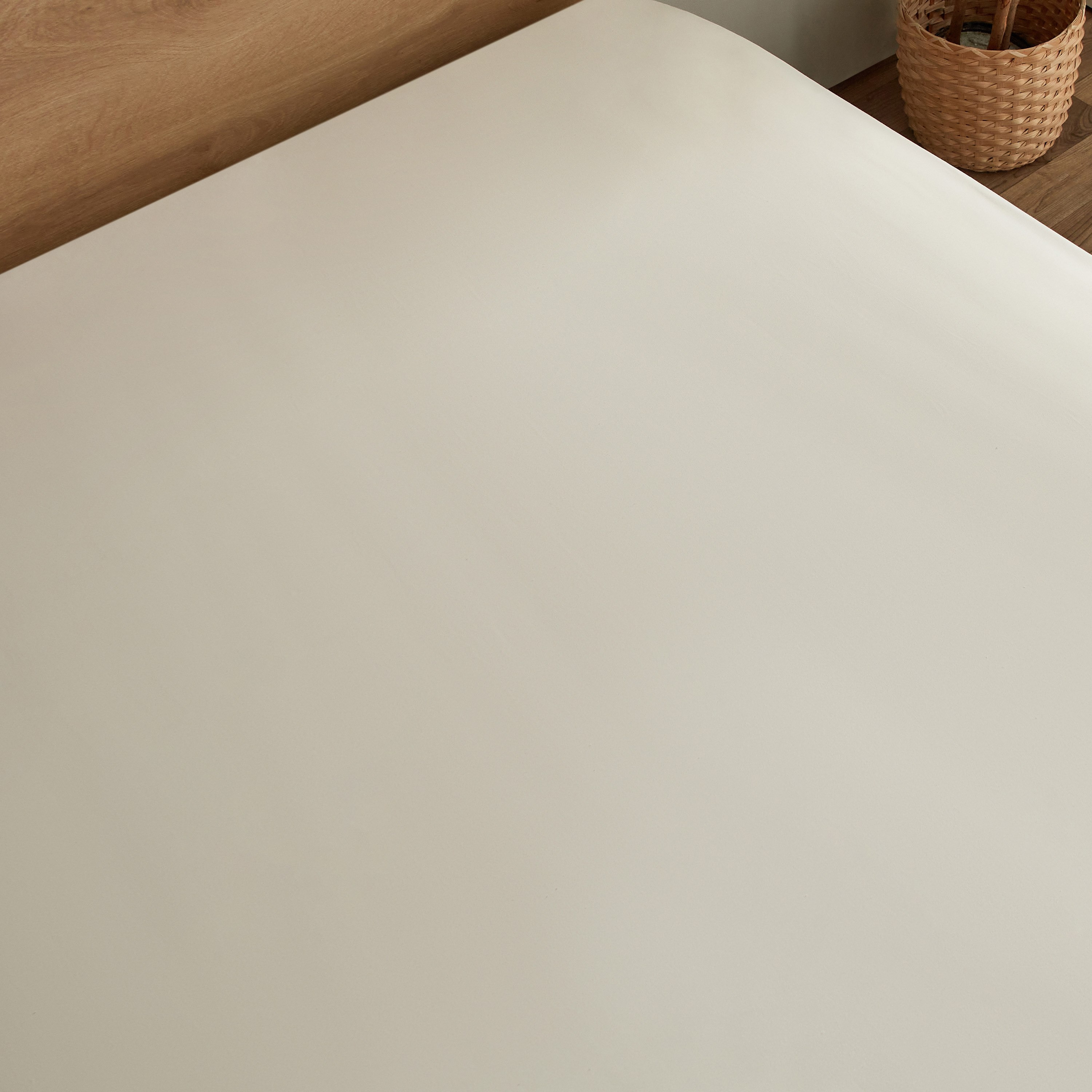 Derby Solid Microfiber Single Fitted Sheet - 90x190+20 cm-hbxhomeware-bedding-fittedsheets-image-3