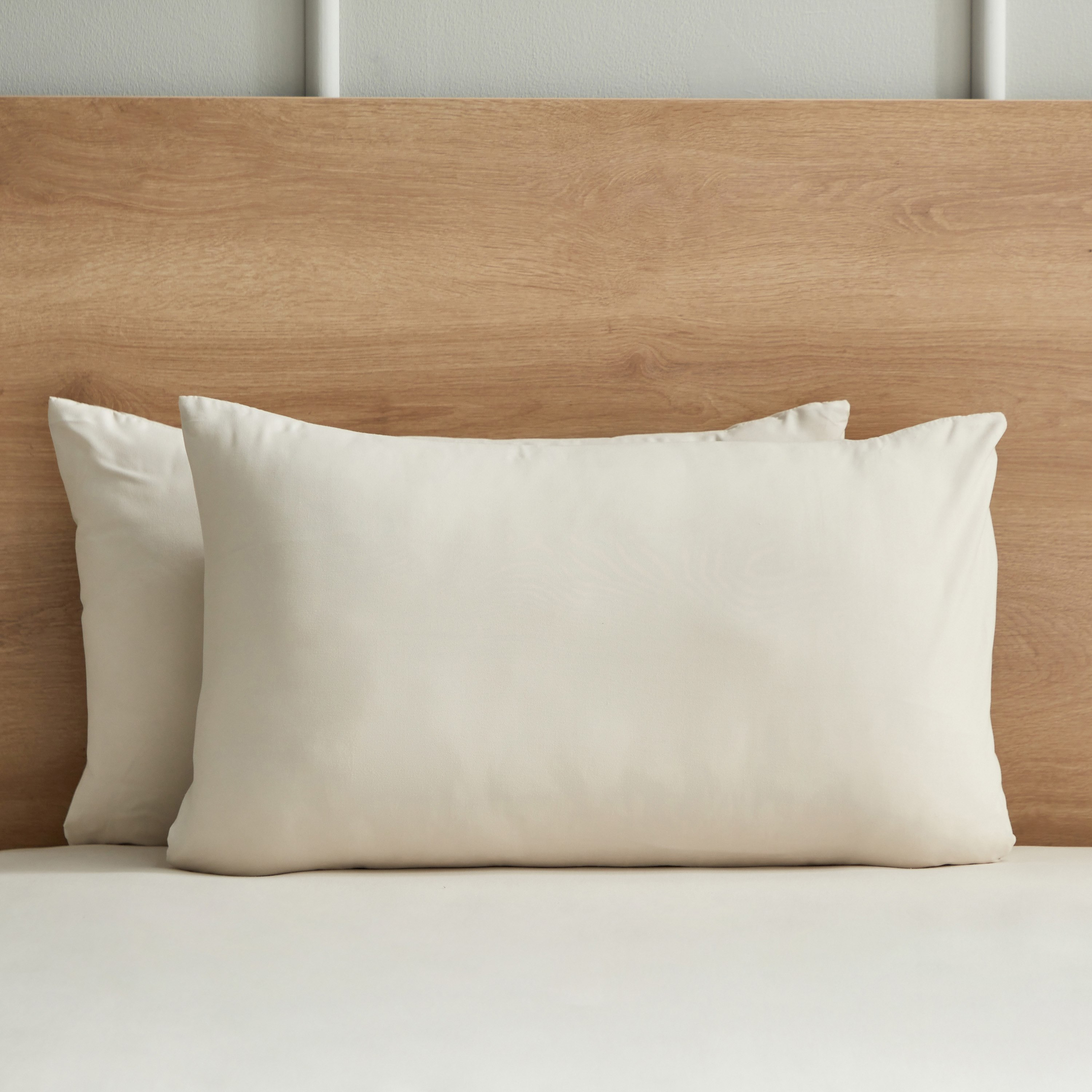 Derby 2-Piece Solid Microfiber Pillowcase Set - 45x70 cm-hbxhomeware-hbxkidsandyouth-image-3