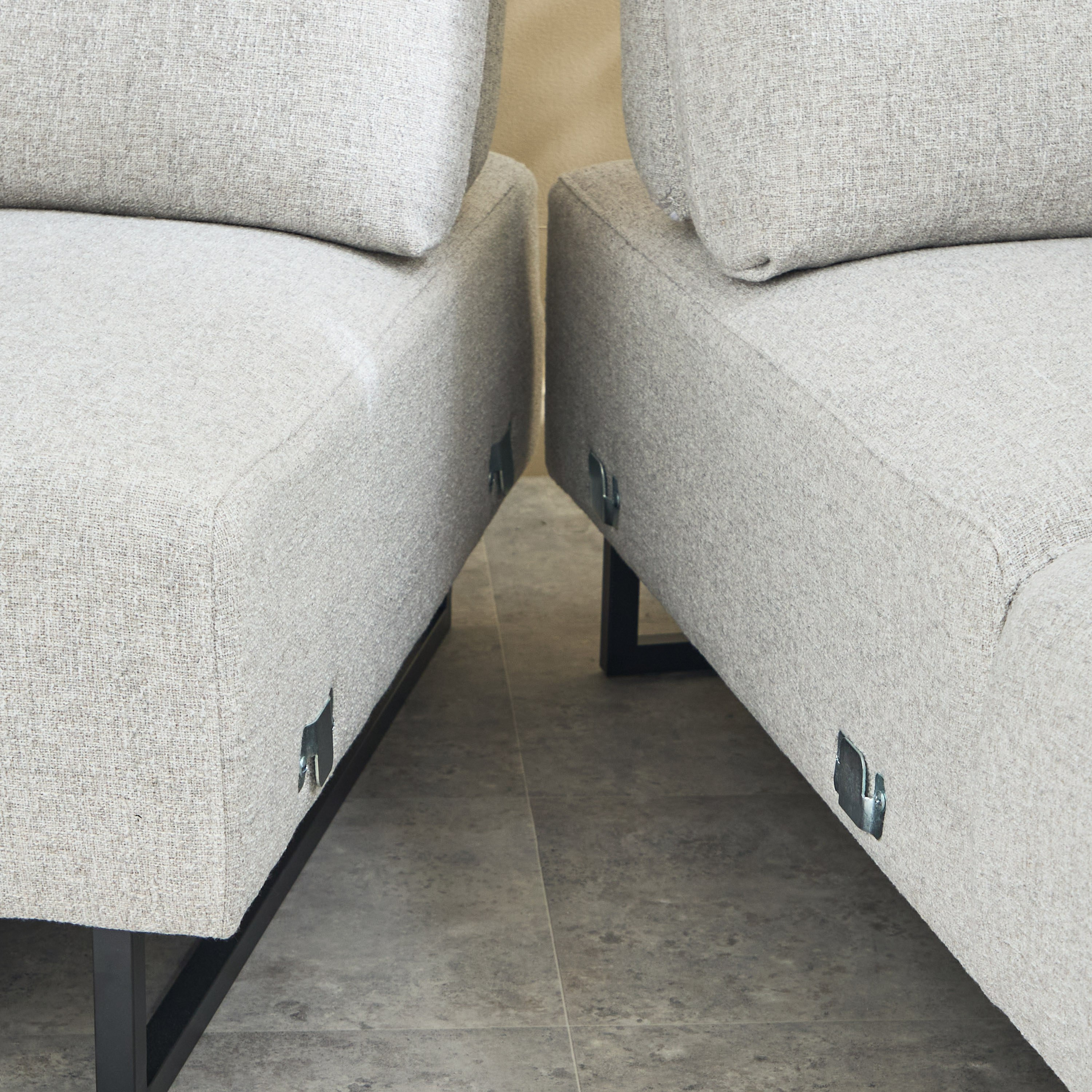 كنبة ركنية يمين 4 مقاعد قماش بظهر قابل للتعديل من بريميير-hbxlivingroom-sofasandarmchairs-sofas-image-11