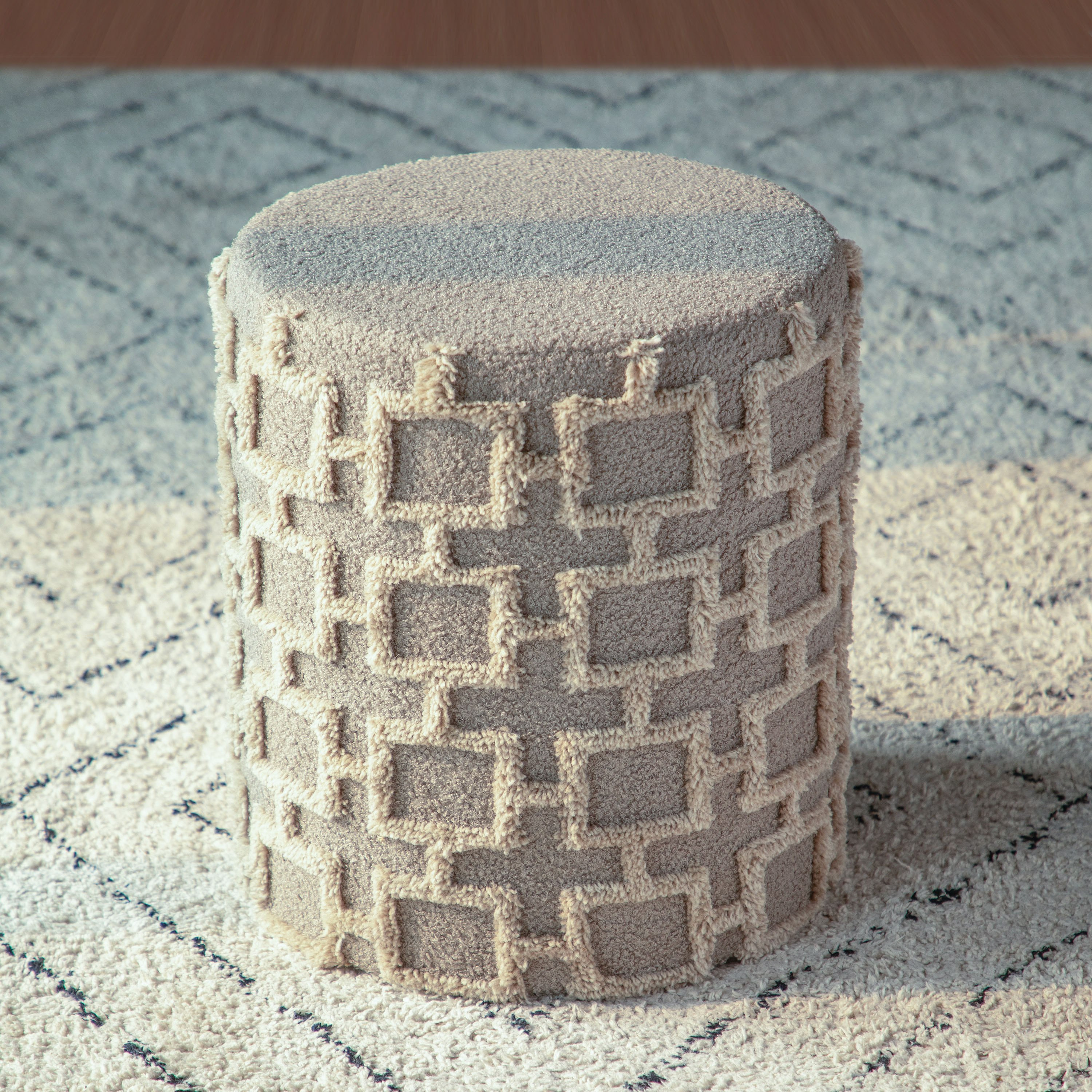 مقعد عثماني قماش من كالوم-hbxlivingroom-sofasandarmchairs-ottomansandfootstools-image-2