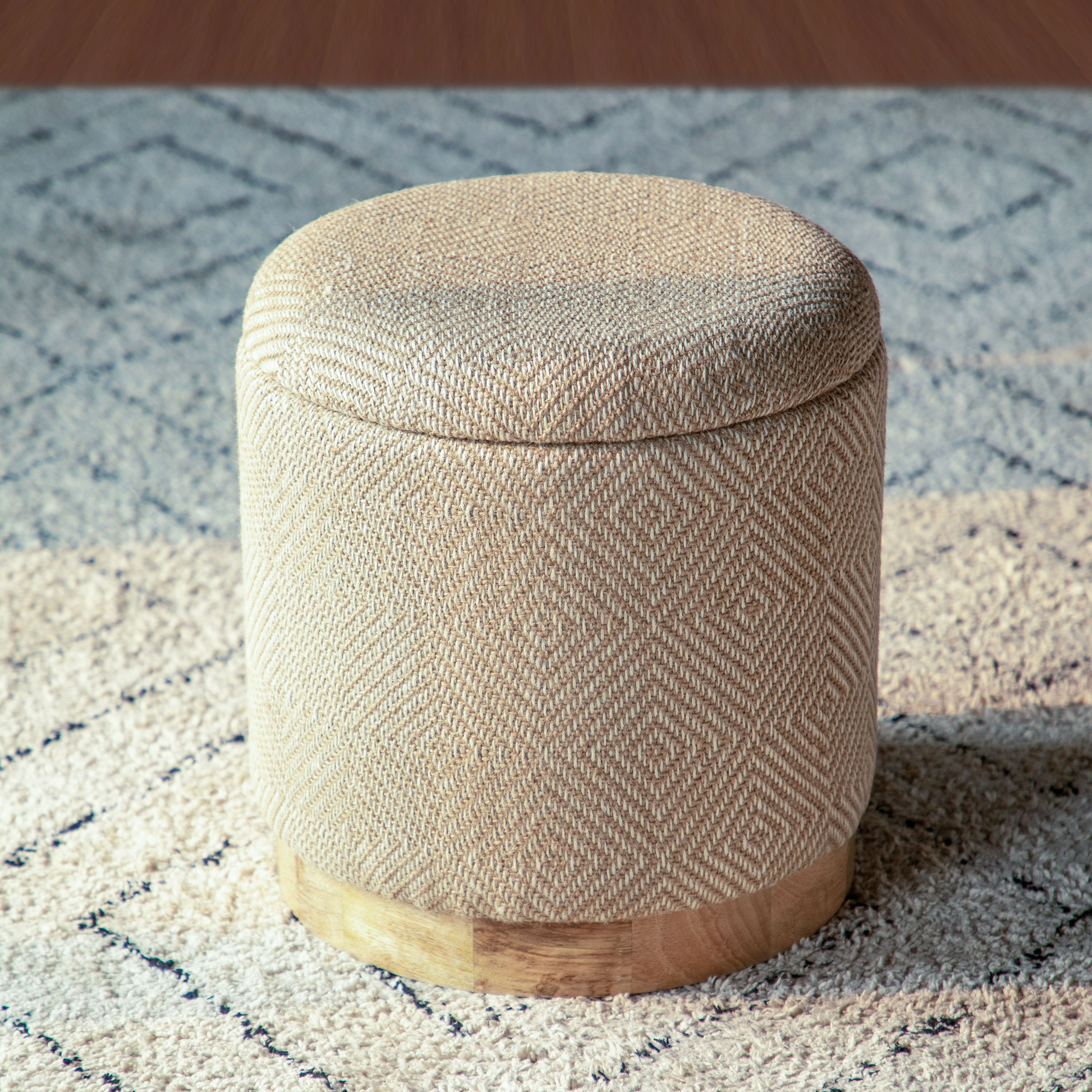Bronx Fabric Ottoman with Storage Tray-hbxlivingroom-sofasandarmchairs-ottomansandfootstools-image-2