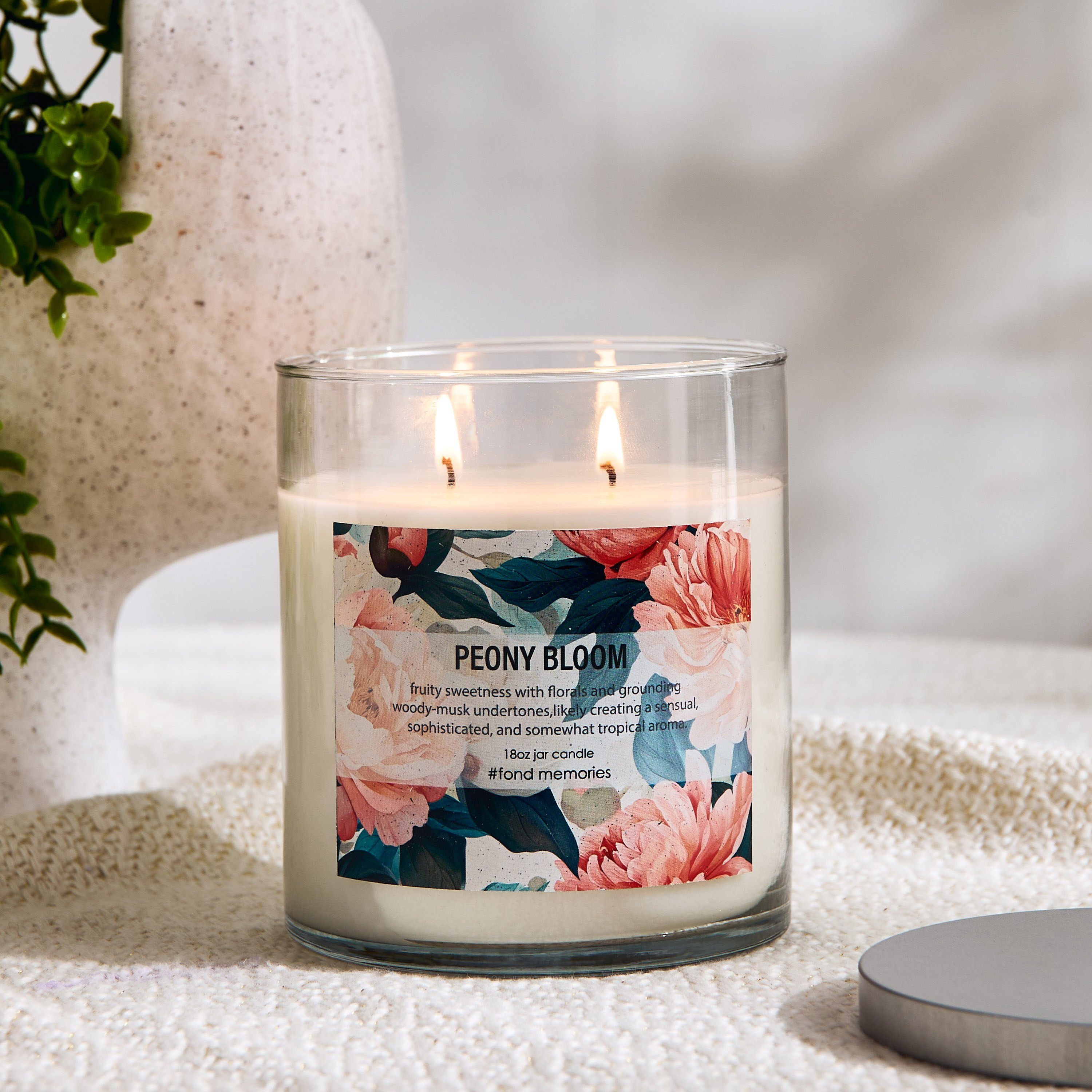 Aure 18oz Glass Jar Candle with Metal Lid - 10.7x13.2 cm-hbxhomeware-hbxdecorandfurnishings-image-2