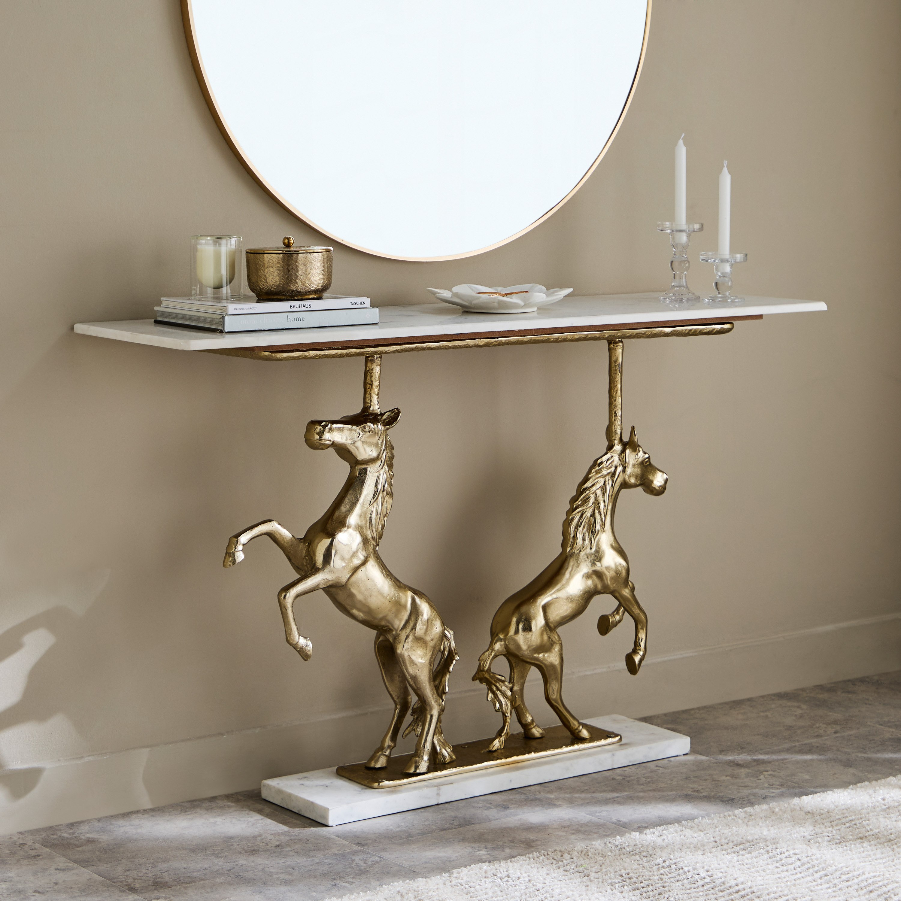 طاولة كونسول بسطح من الرخام الأصلي - فرايسيان من فيندرا-hbxfurniture-tablesandstands-consoletables-image-1