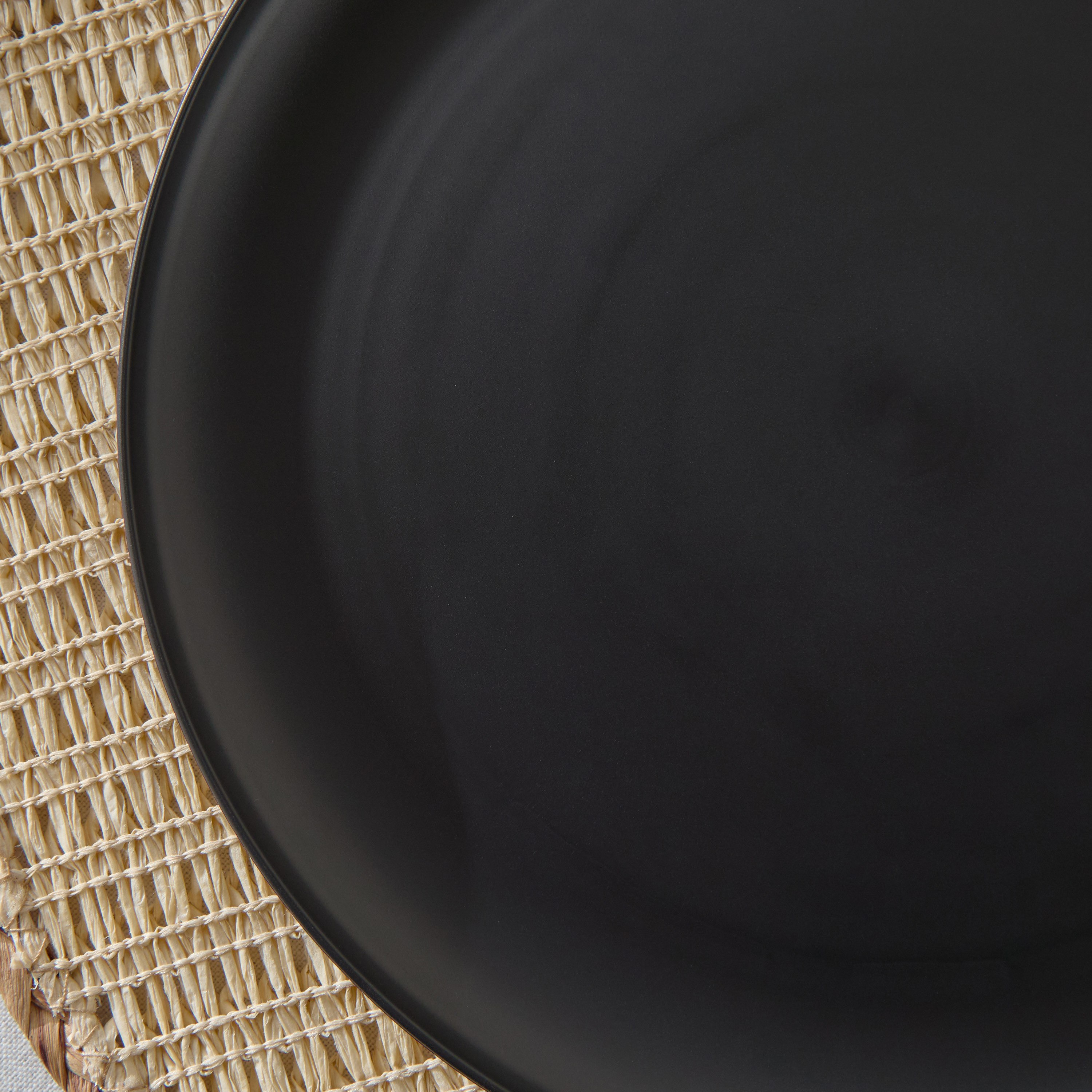 طقم صحون عشاء 4 قطع من وايتني - 27 سم-hbxdecorandfurnishings-tabletop-crockery-image-3