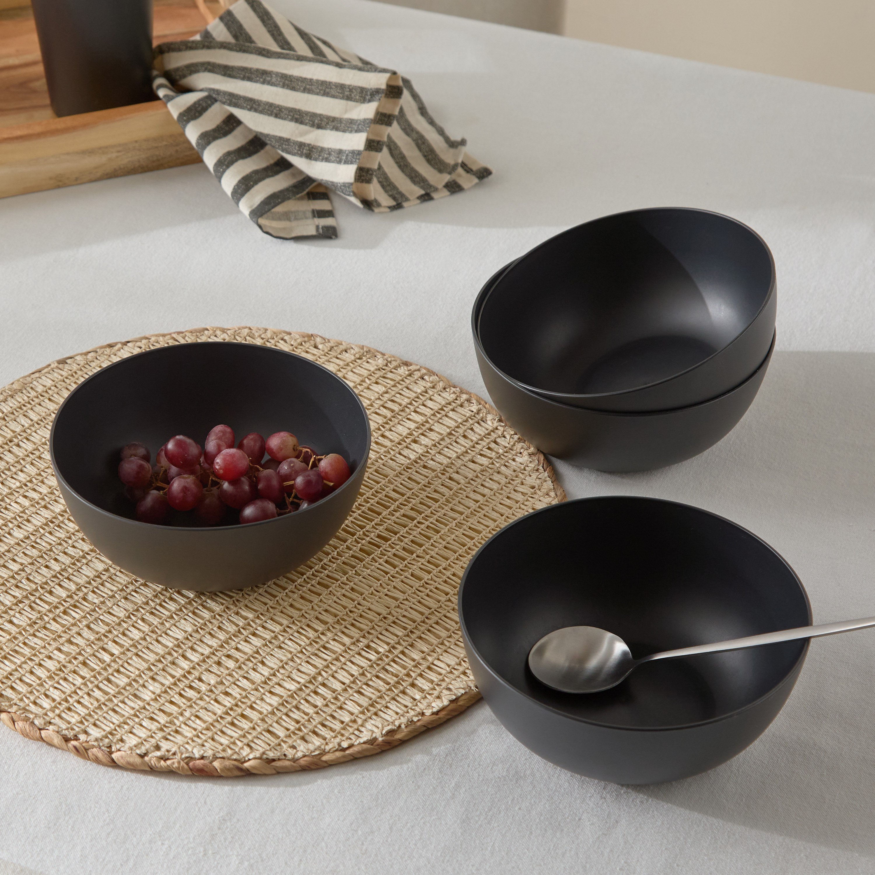 أوعية حبوب من وايتني - طقم 4 قطع-hbxdecorandfurnishings-tabletop-crockery-image-1