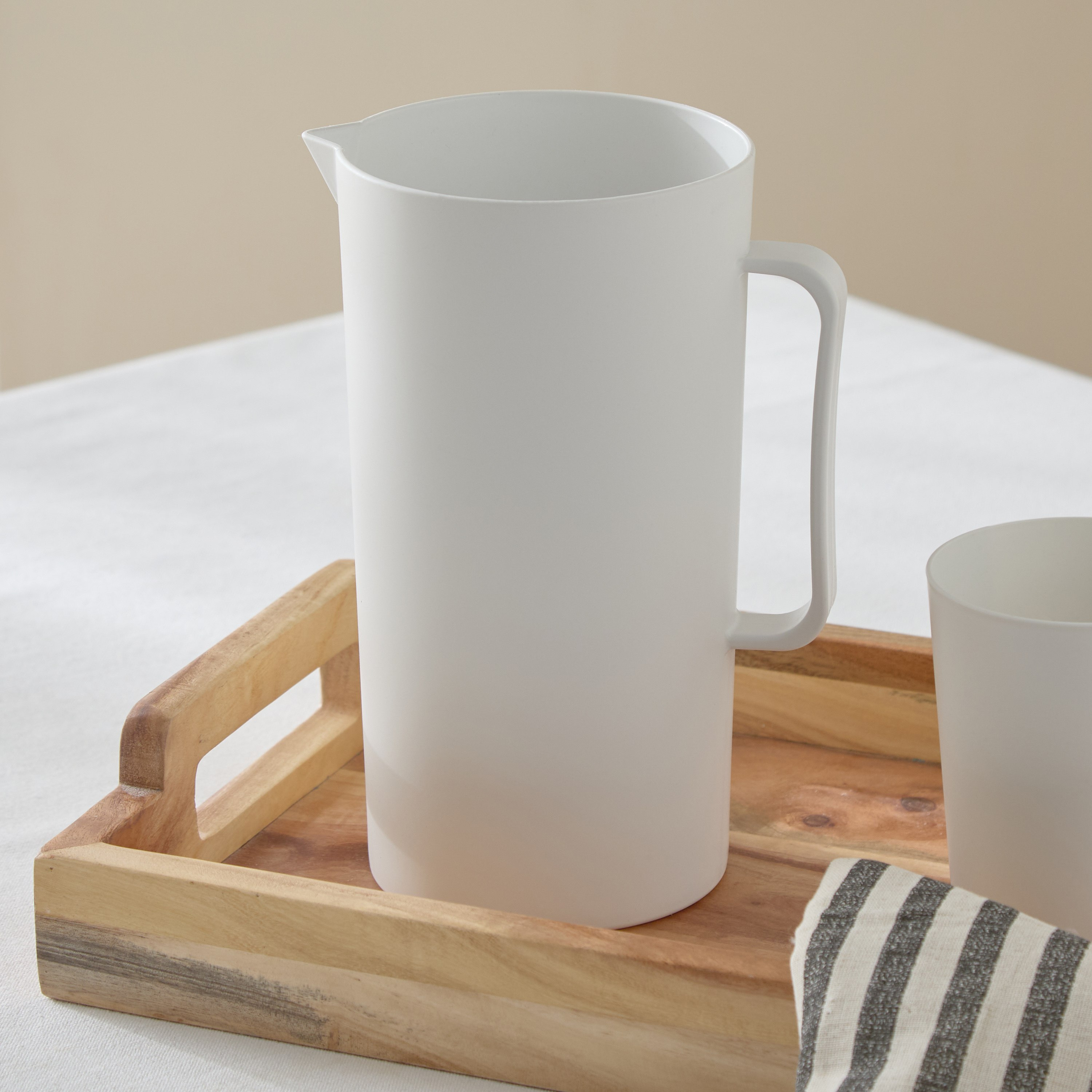 Whitney Jug - 2 L-hbxhomeware-diningandtabletop-jugs-image-1