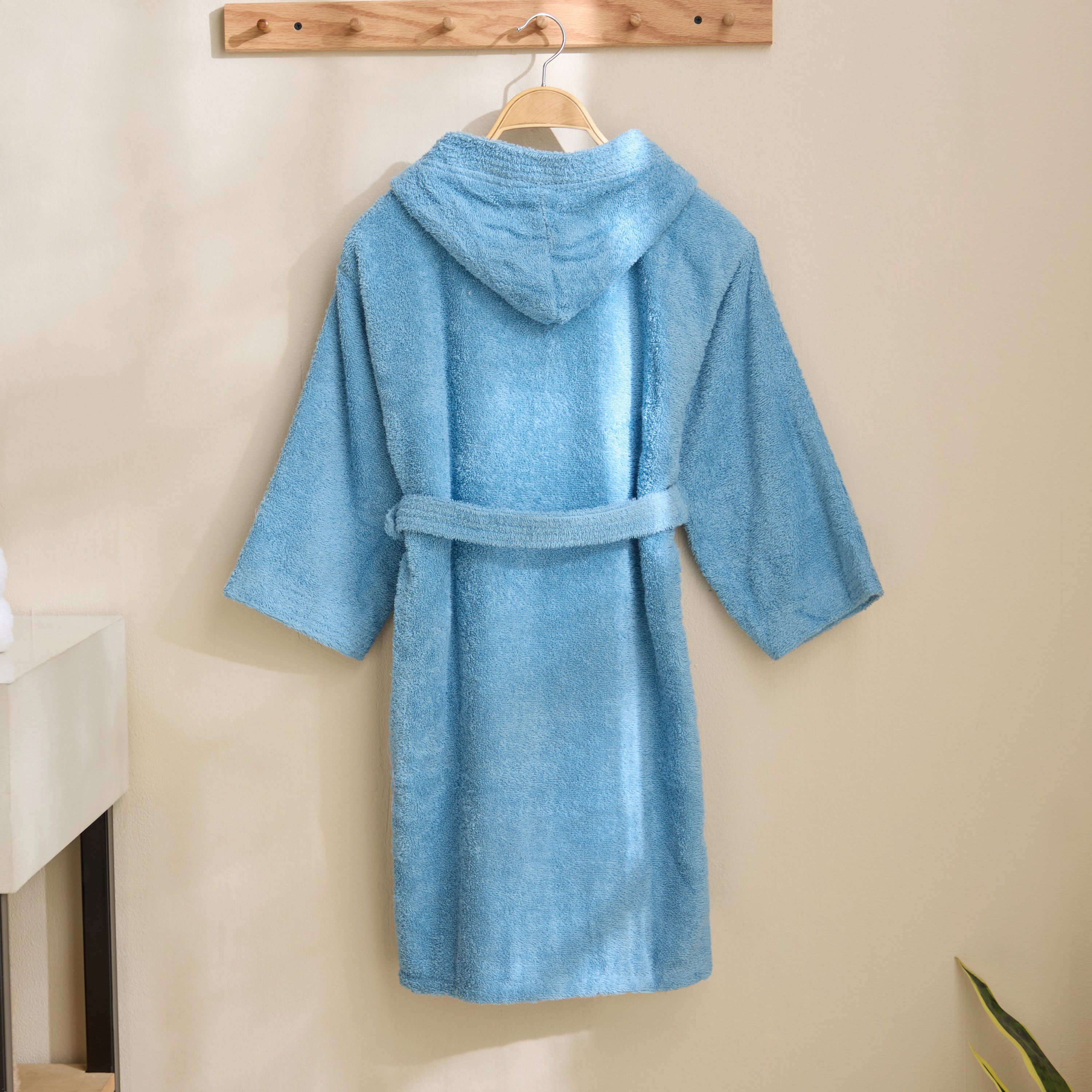 روب حمام بقبعة للأطفال من إيسنشال - متوسط-hbxhomeware-hbxkidsandyouth-image-2