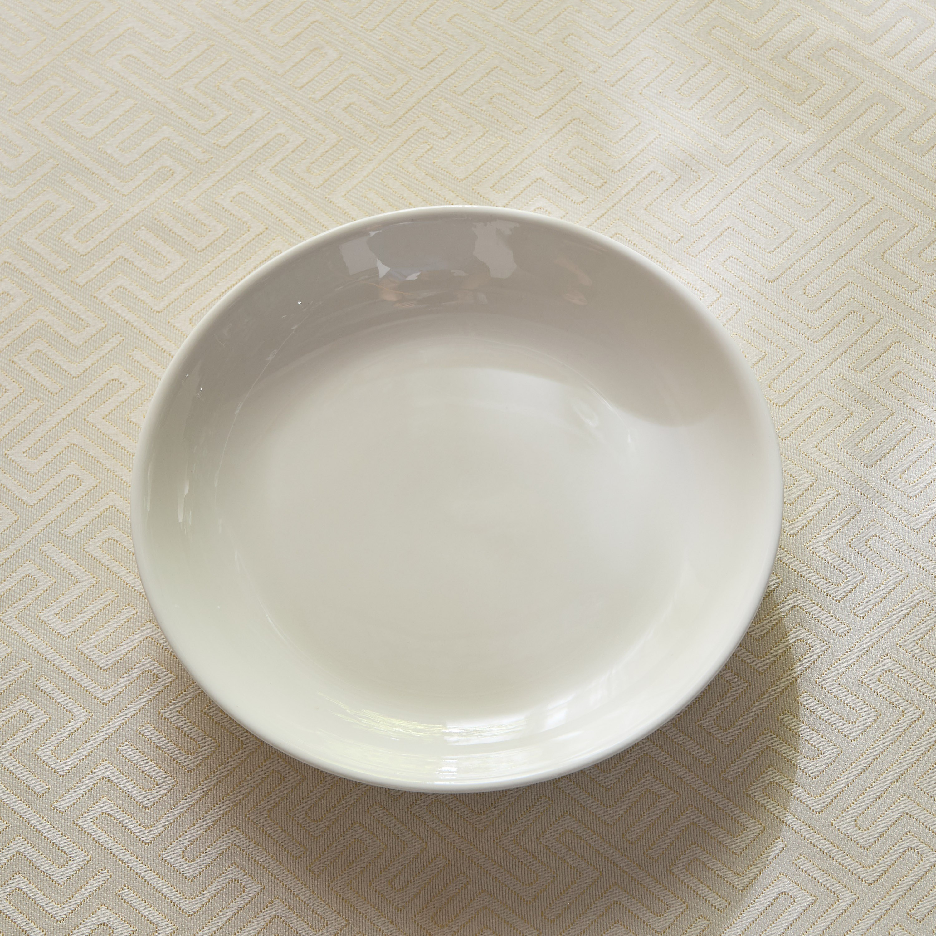 صحن حساء من كريمسون - 20 سم-hbxdecorandfurnishings-tabletop-crockery-image-2