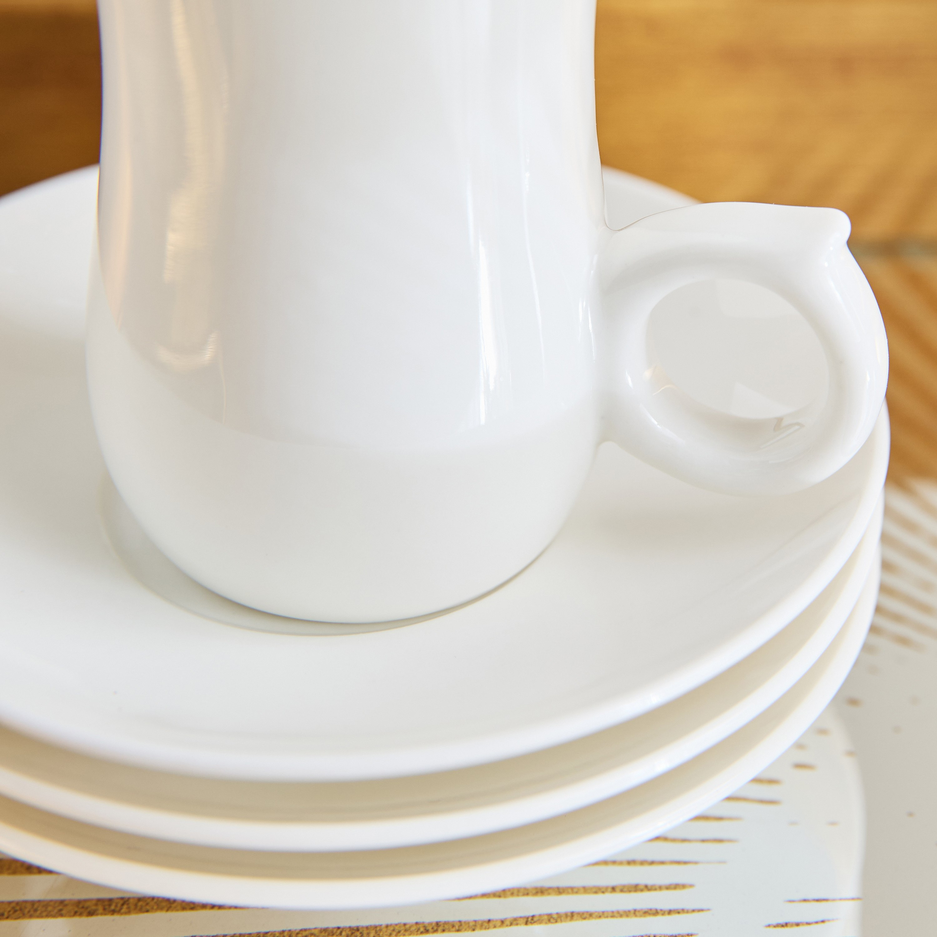 Crimsson 12-Piece Porcelain Tea Cup and Saucer Set - 260 ml-hbxhomeware-diningandtabletop-coffeeandteasets-image-3