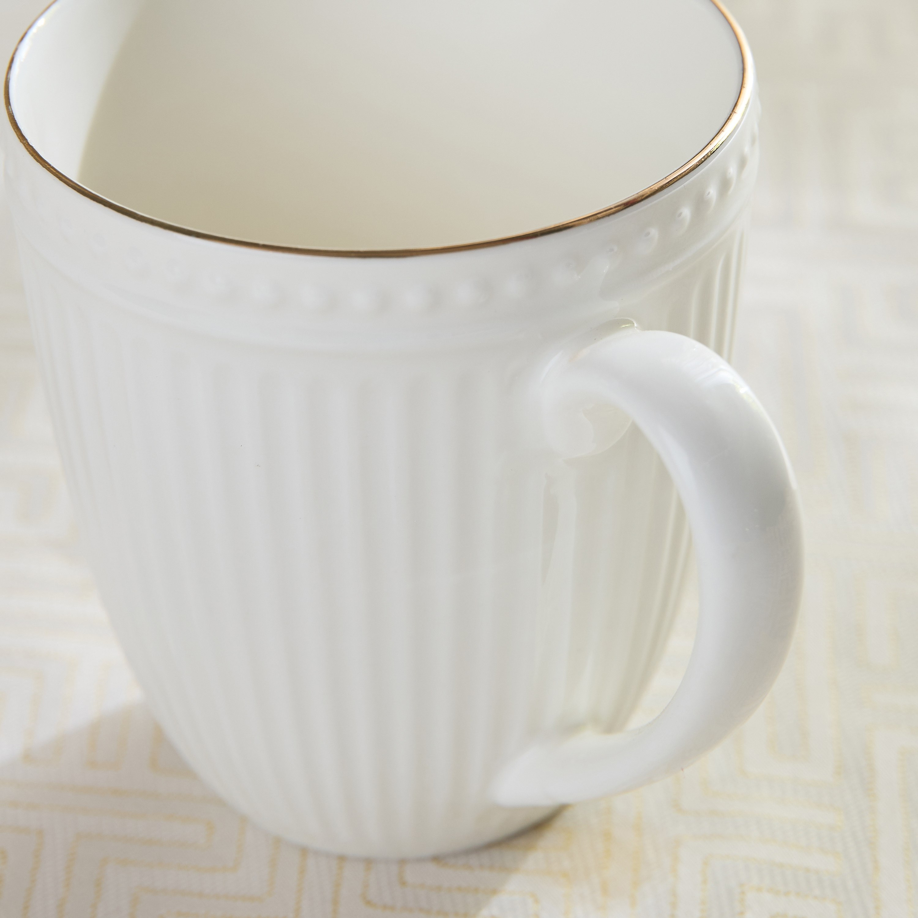 مج بتفاصيل ذهبية منقوشة - 300 مل-hbxhomeware-diningandtabletop-coffeeandteasets-image-3
