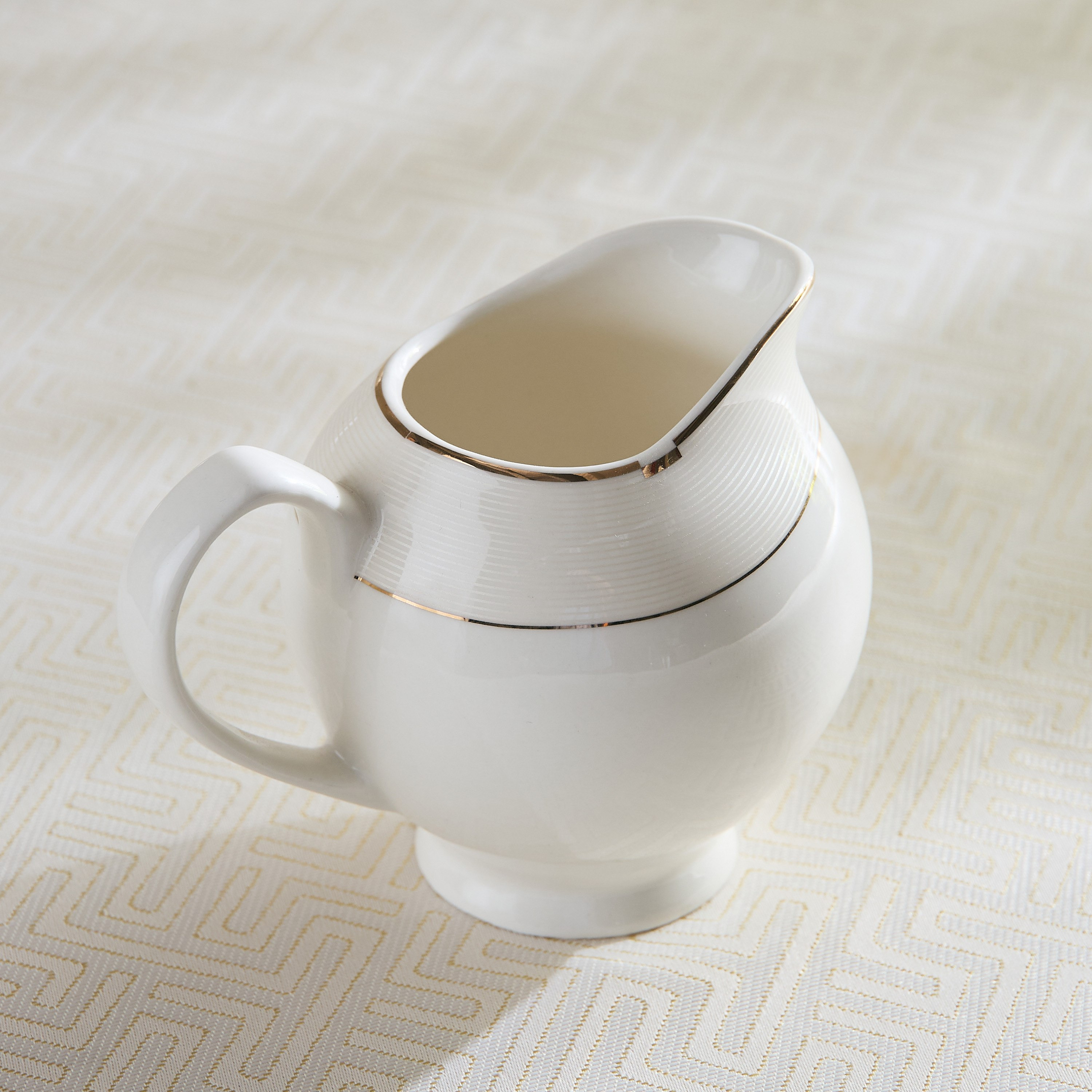Gold Rib Creamer-hbxhomeware-diningandtabletop-coffeeandteasets-image-2