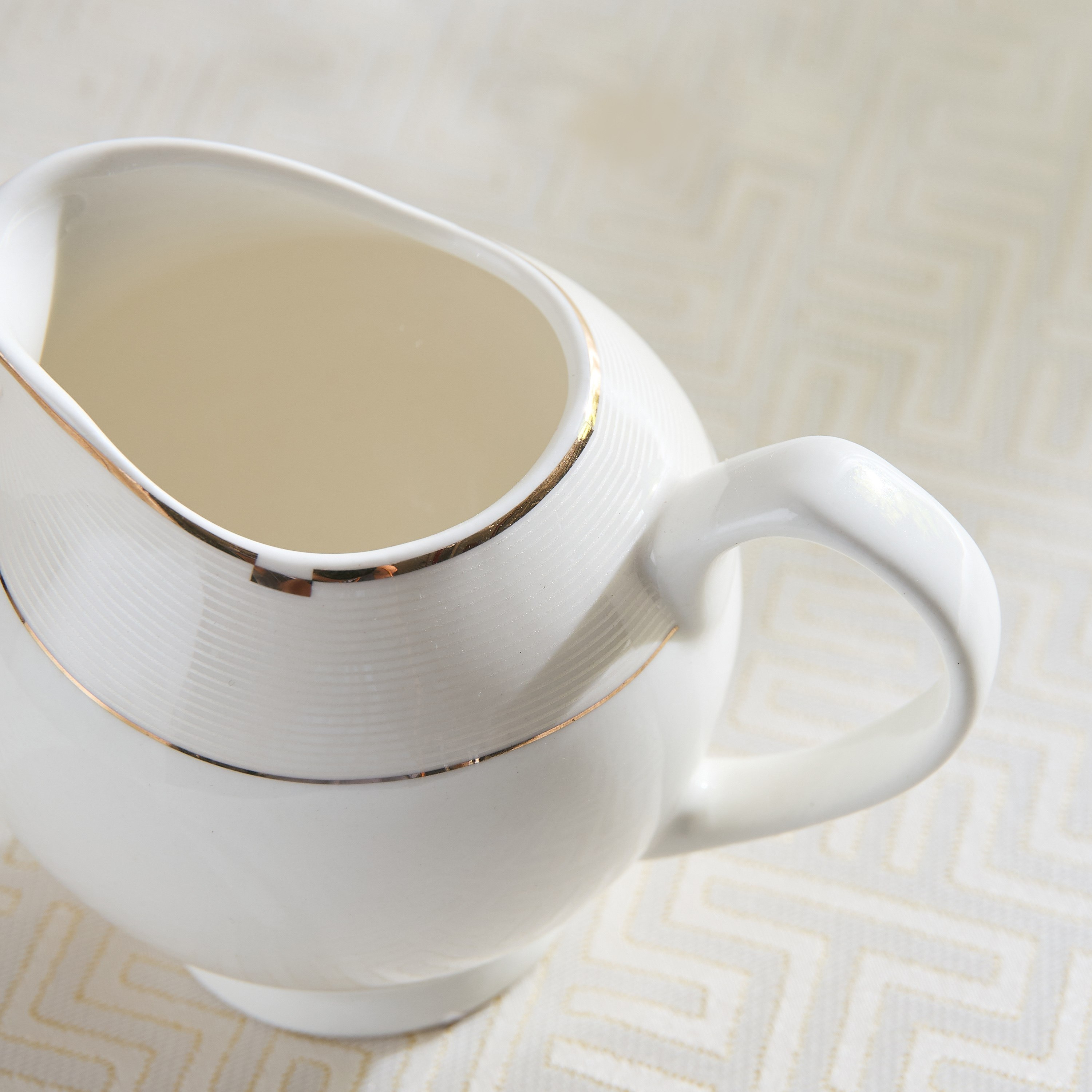 Gold Rib Creamer-hbxhomeware-diningandtabletop-coffeeandteasets-image-3