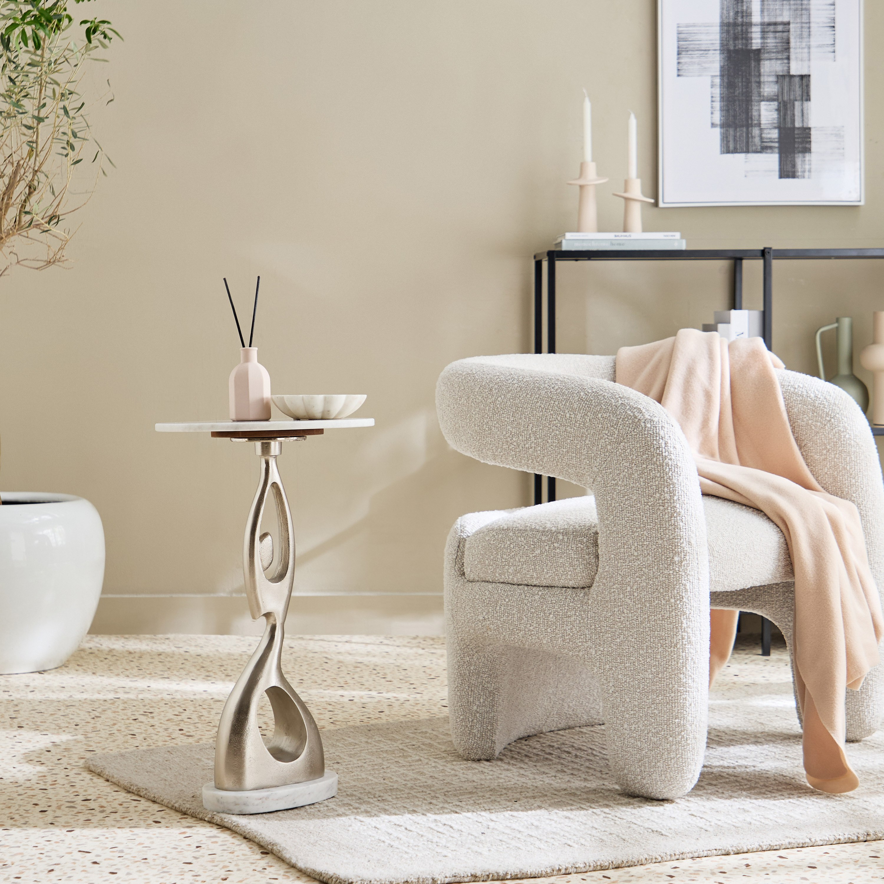 طاولة بسطح من الرخام الأصلي - سولينو من فيندرا-hbxfurniture-livingroom-endtables-image-4