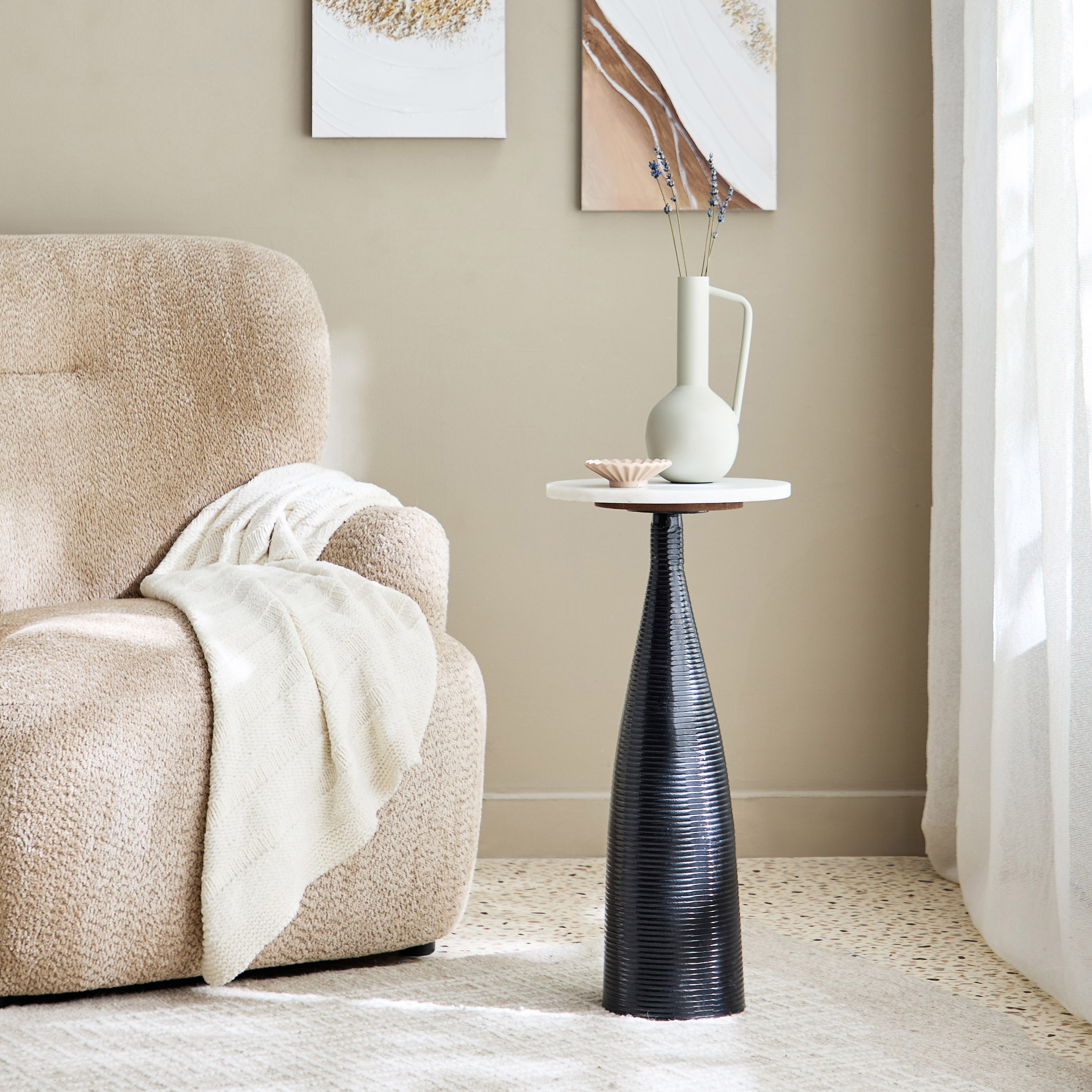 طاولة بسطح من الرخام الأصلي - دلفين من فيندرا-hbxfurniture-livingroom-endtables-image-4