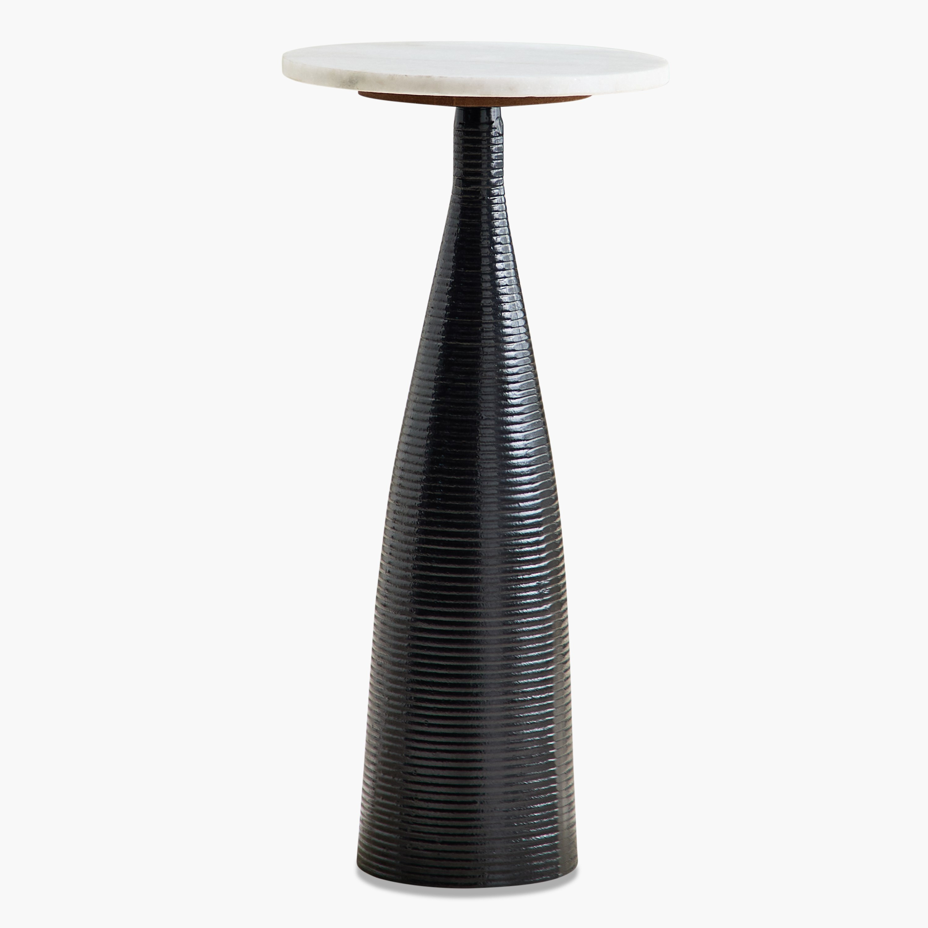 طاولة بسطح من الرخام الأصلي - دلفين من فيندرا-hbxfurniture-livingroom-endtables-image-5