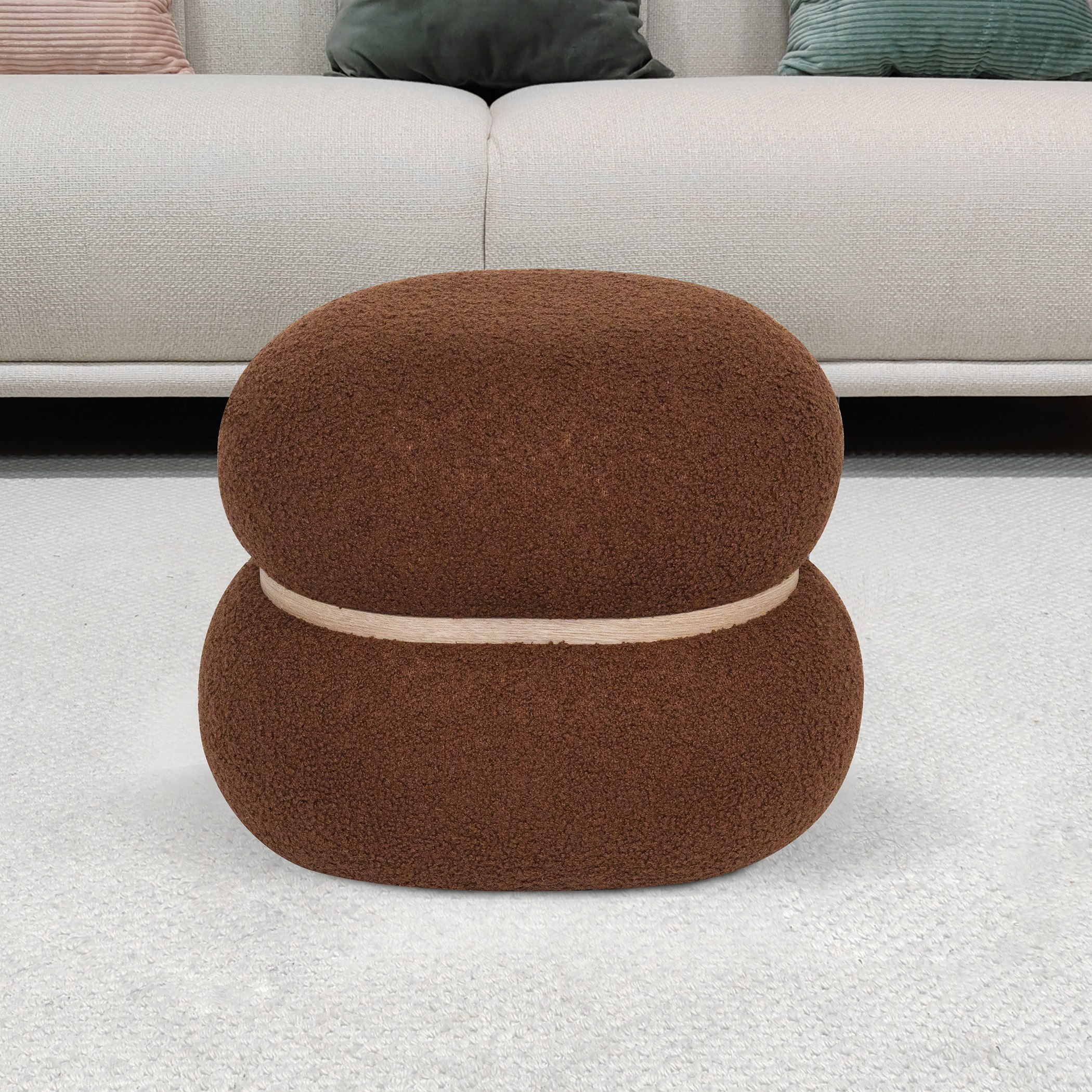مقعد عثماني قماشي من جيا-hbxlivingroom-sofasandarmchairs-ottomansandfootstools-image-1