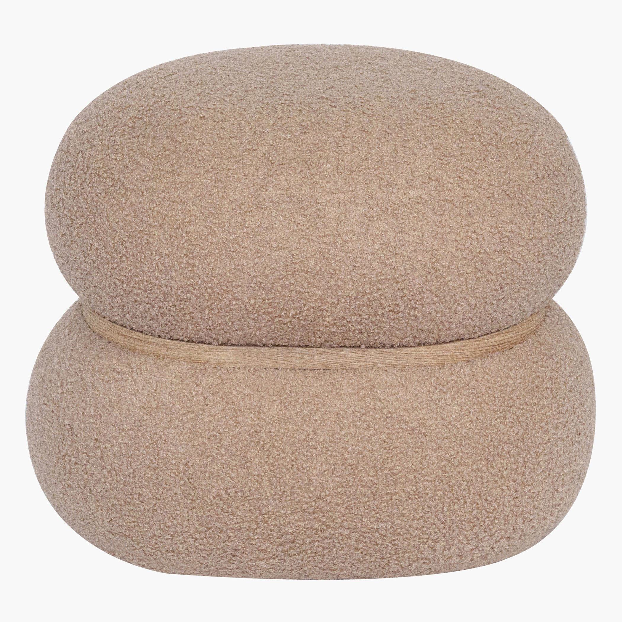مقعد عثماني قماش من جيا-hbxlivingroom-sofasandarmchairs-ottomansandfootstools-image-2