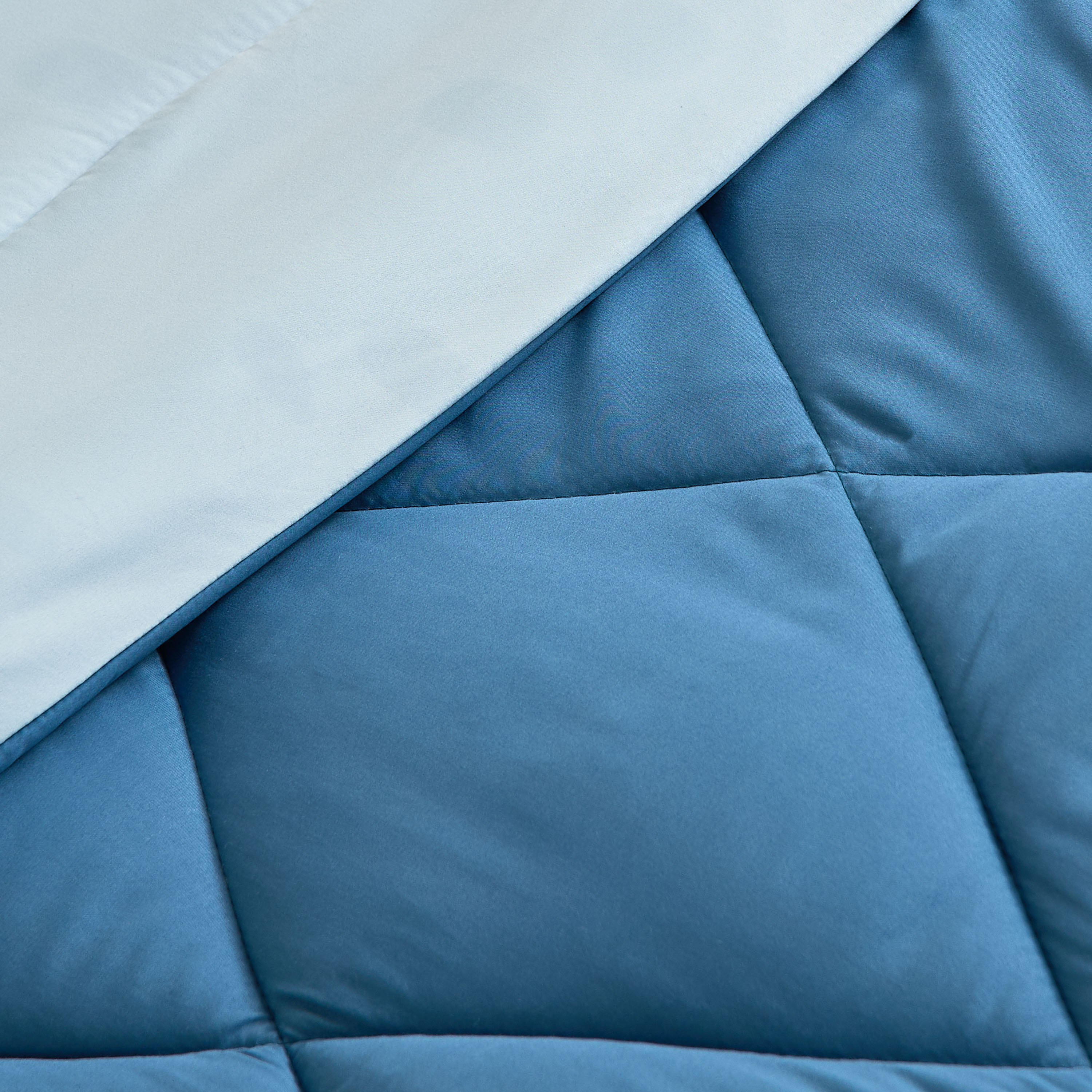 لحاف فردي على الوجهين من الألياف الدقيقة من فليبزي- 220x135 سم-hbxkidsandyouth-beddingandfurnishings-comfortersets-image-4