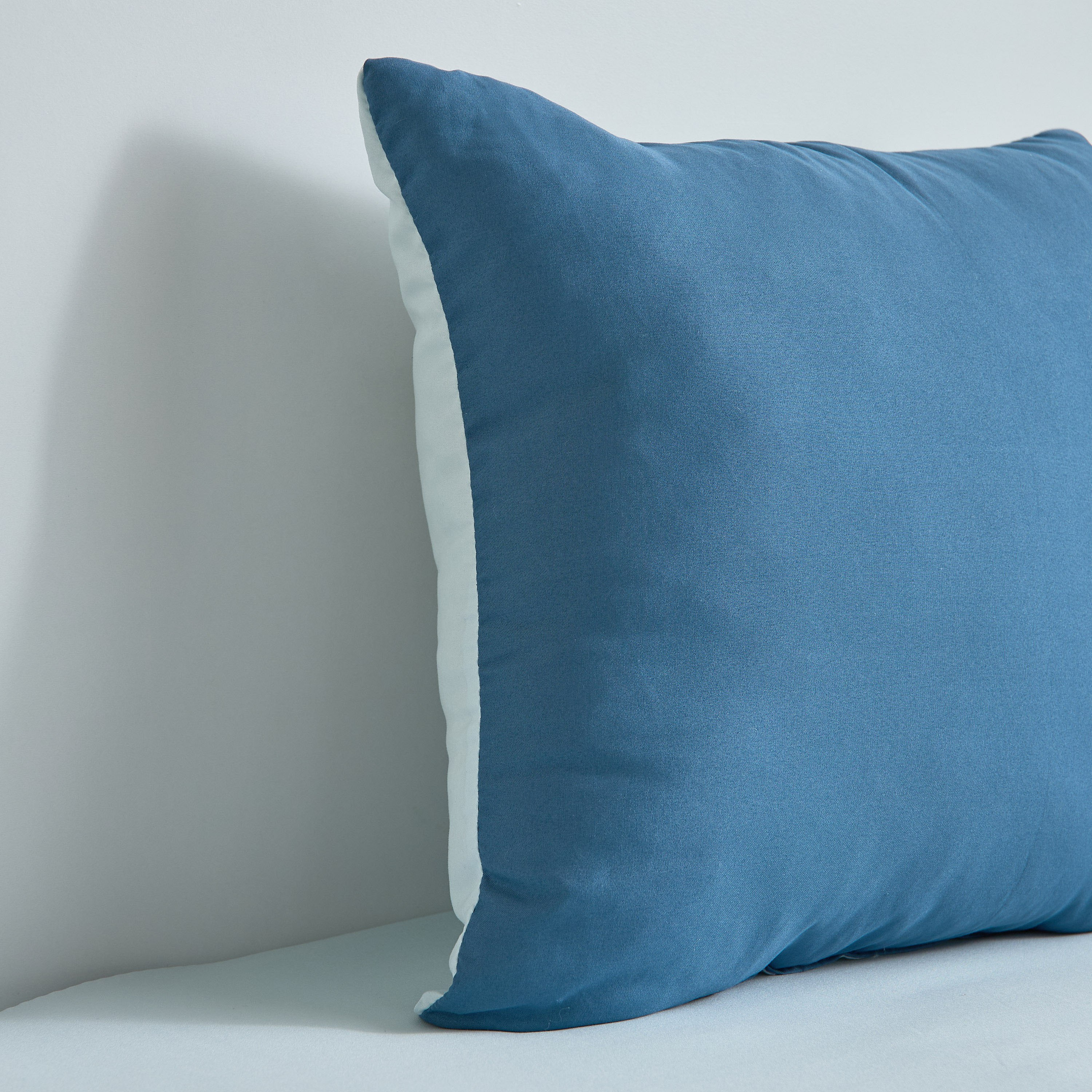 Flipzy Microfibre Reversible Filled Cushion - 40x40 cm-hbxhomeware-hbxkidsandyouth-image-4