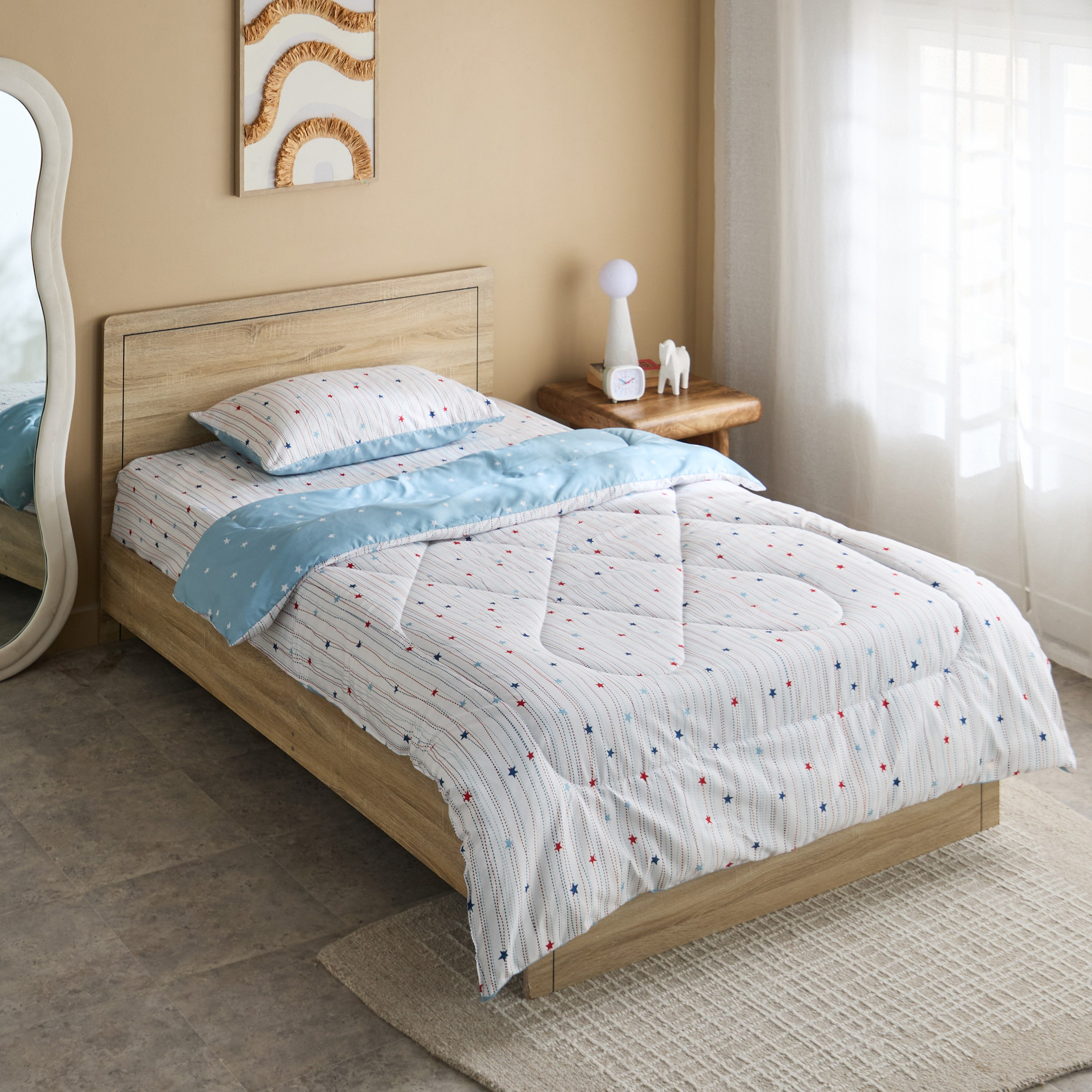 لحاف مزدوج مايكروفايبر ستارلايت من نورا - 160x220 سم-hbxkidsandyouth-beddingandfurnishings-comfortersets-image-1