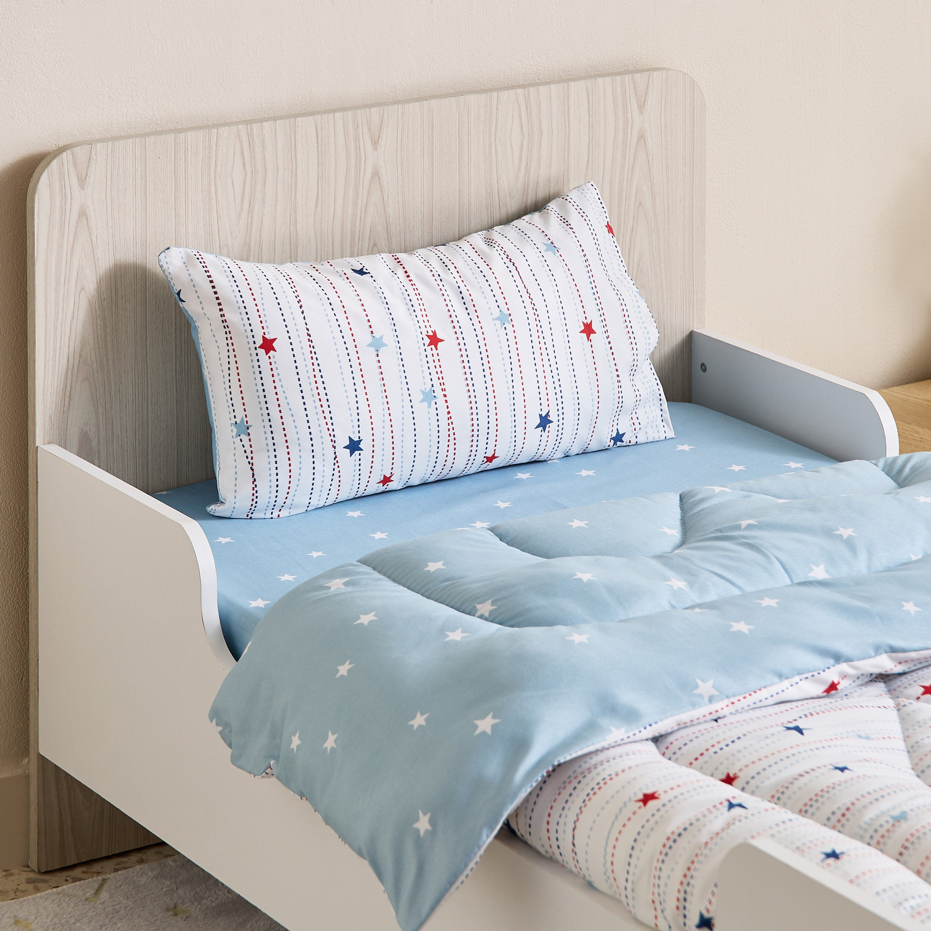 طقم لحاف طفل مع شرشف مطاطي وغطاء وسادة مايكروفايبر ستارلايت من نورا - 100x150 سم-hbxkidsandyouth-beddingandfurnishings-comfortersets-image-1
