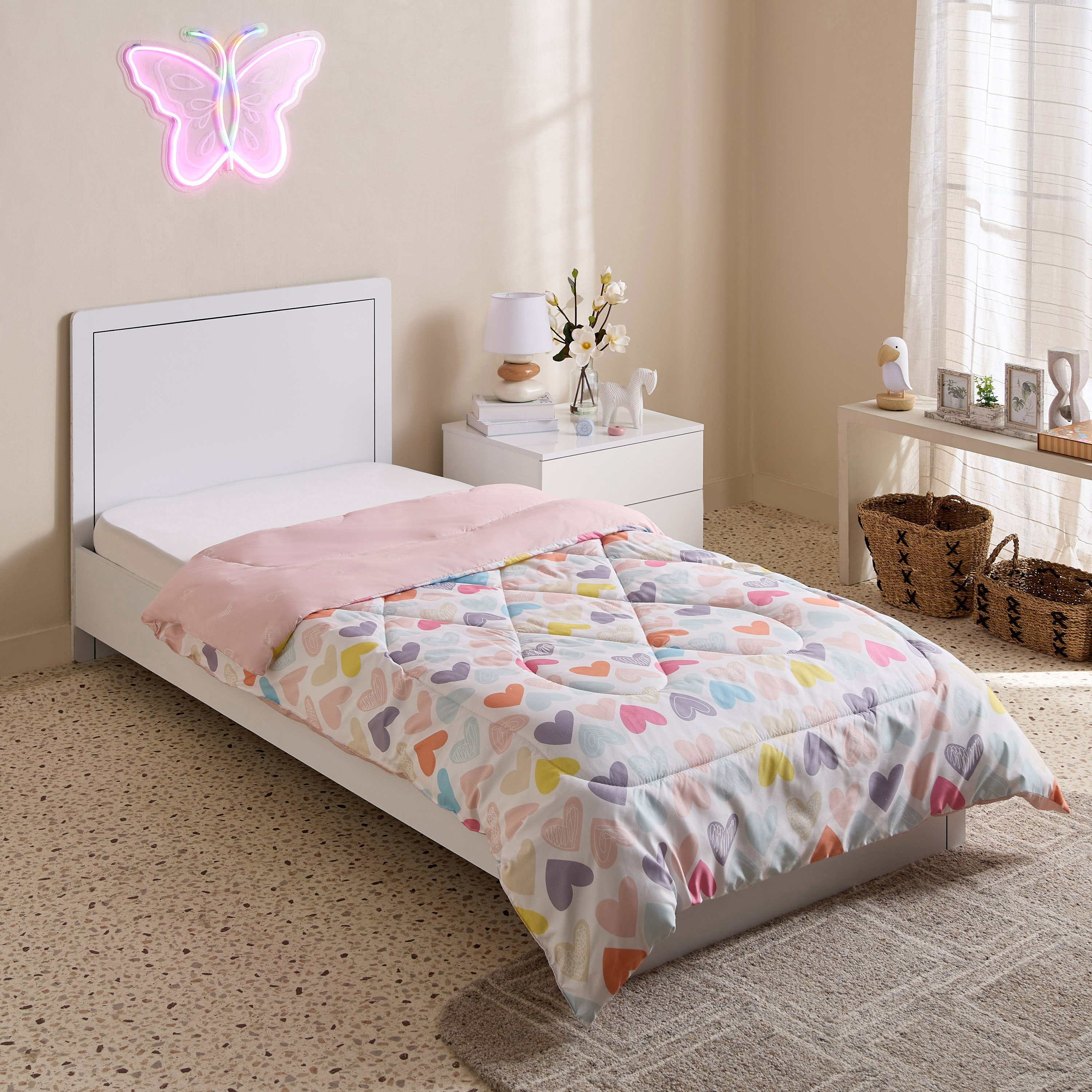 Nora Hearts Microfibre Single Comforter - 135x220 cm-hbxkidsandyouth-beddingandfurnishings-comfortersets-image-1
