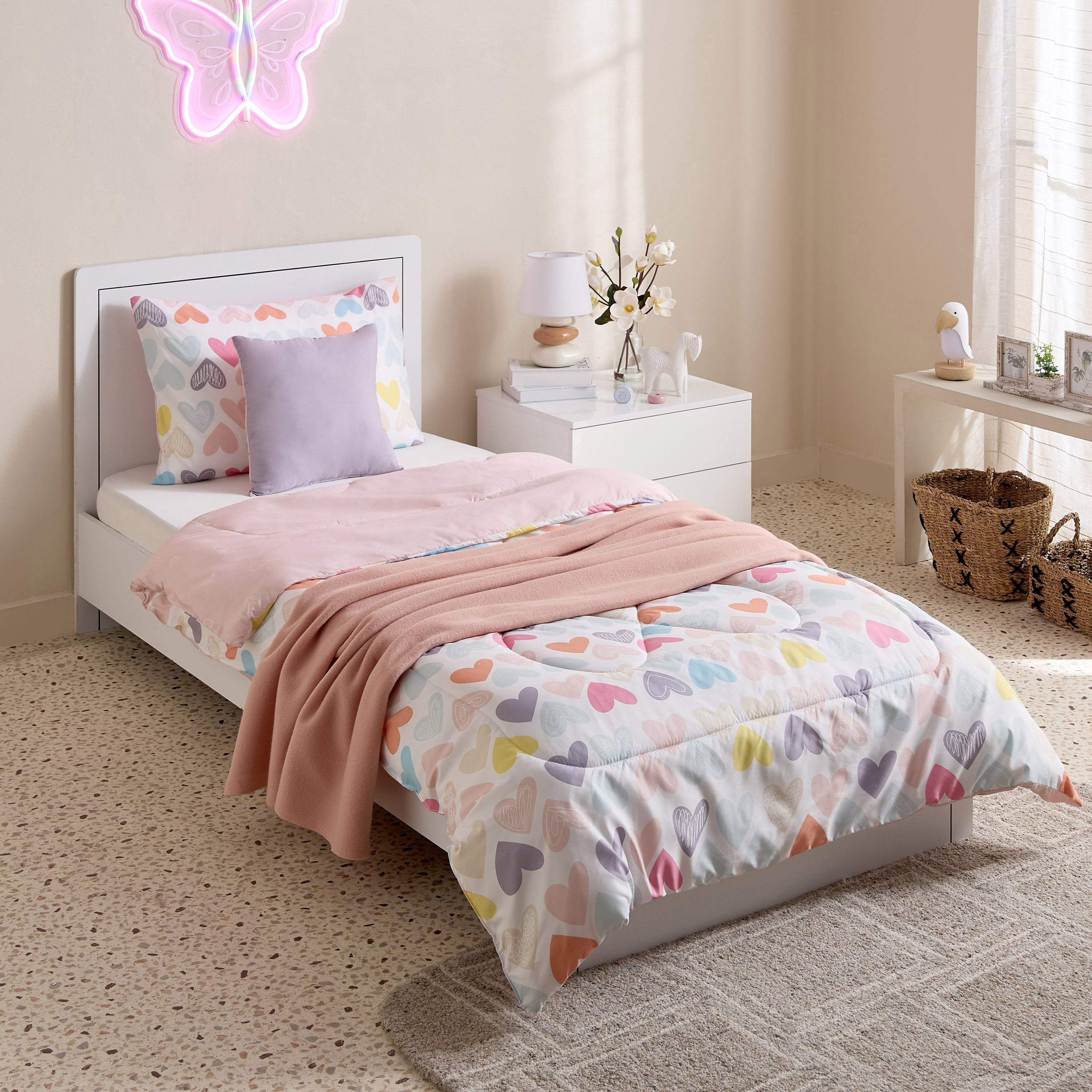 Nora Hearts Microfibre Single Comforter - 135x220 cm-hbxkidsandyouth-beddingandfurnishings-comfortersets-image-6