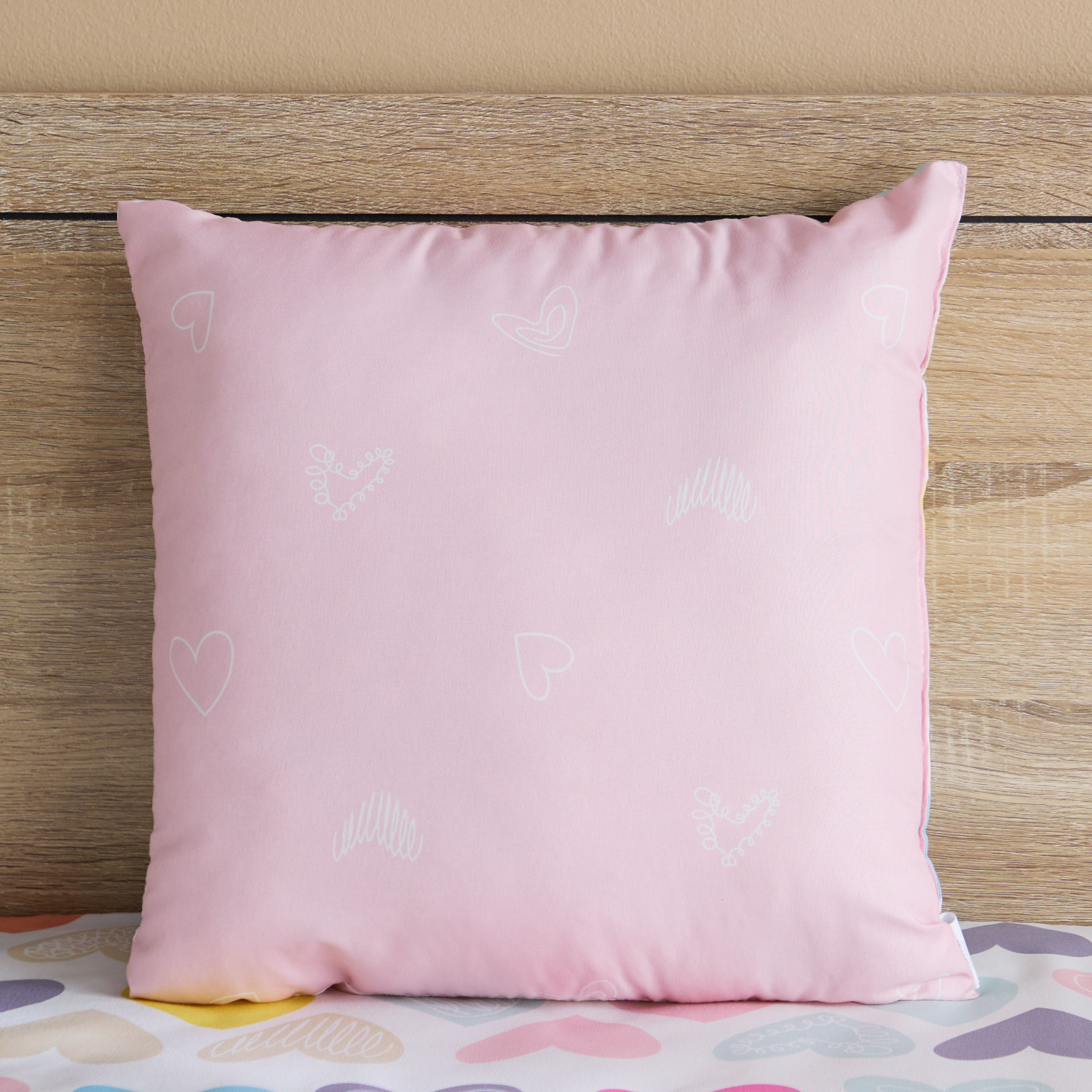 وسادة محشوة ألياف دقيقة قلوب من نورا - 40x40 سم-hbxhomeware-hbxkidsandyouth-image-3