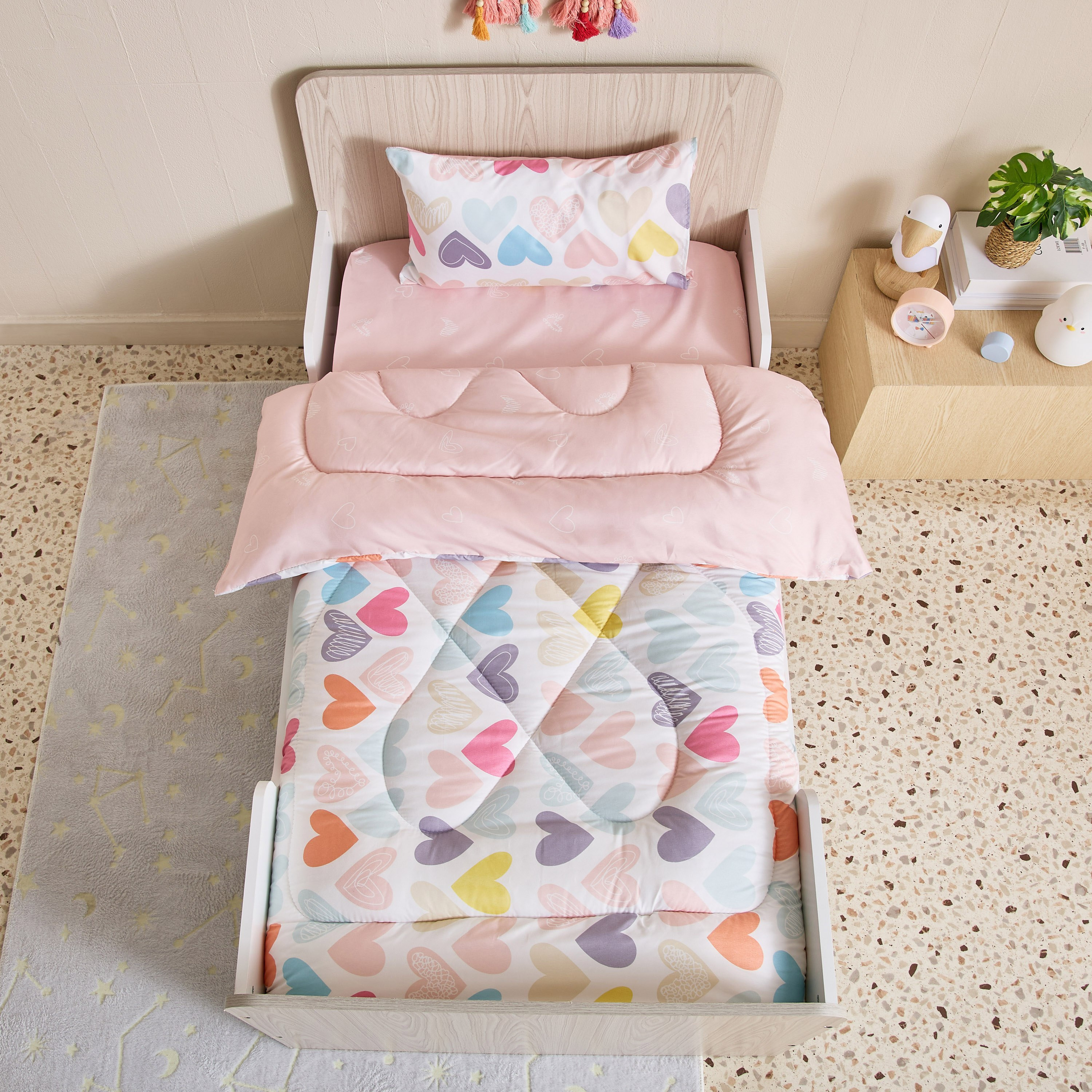 Nora Hearts Microfibre Toddler Comforter with Fitted Sheet and Pillow Case Set - 100x150 cm-hbxkidsandyouth-beddingandfurnishings-comfortersets-image-3