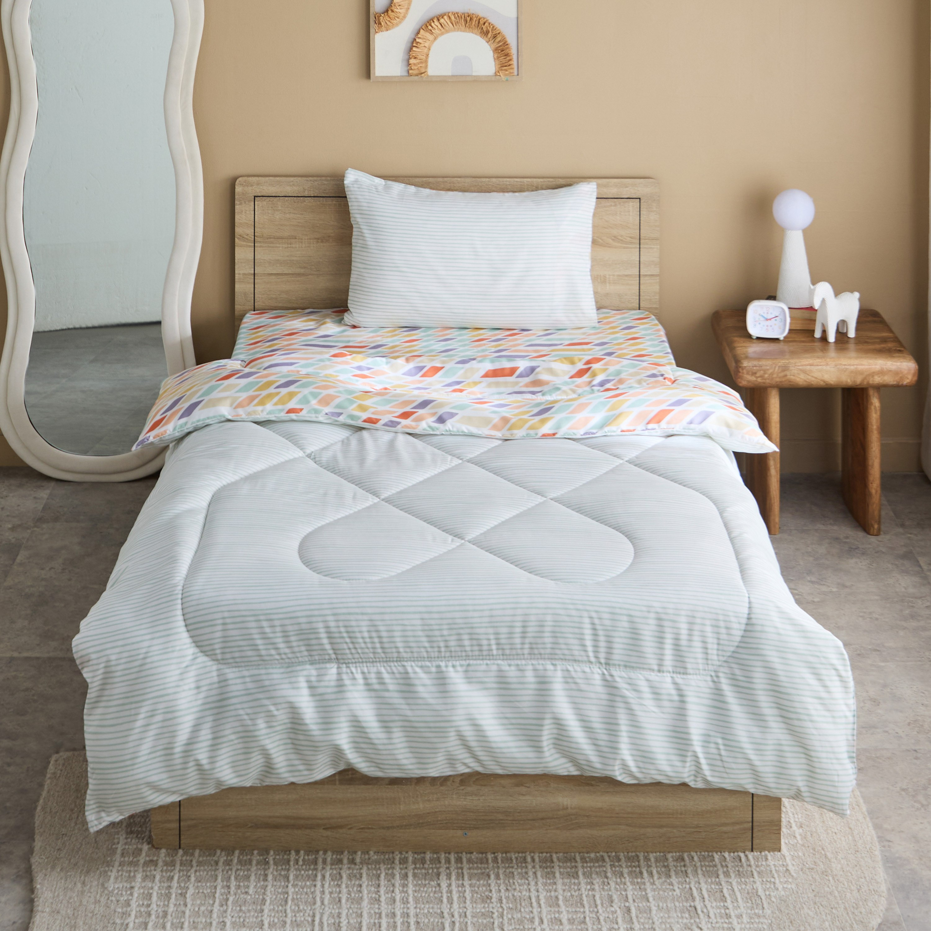 Nora Prism Microfibre Twin Comforter - 160x220 cm-hbxkidsandyouth-beddingandfurnishings-comfortersets-image-3