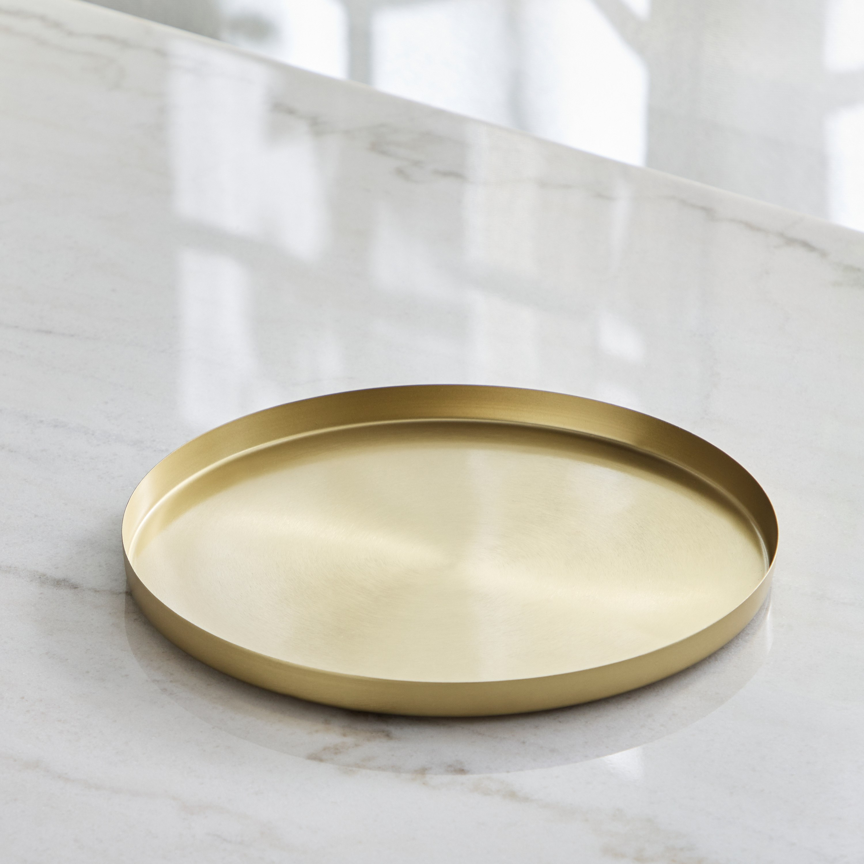 Avya Plain Metal Round Tray - 30x30x2 cm-PROMO_HB_AE_B1G1_250925-image-2